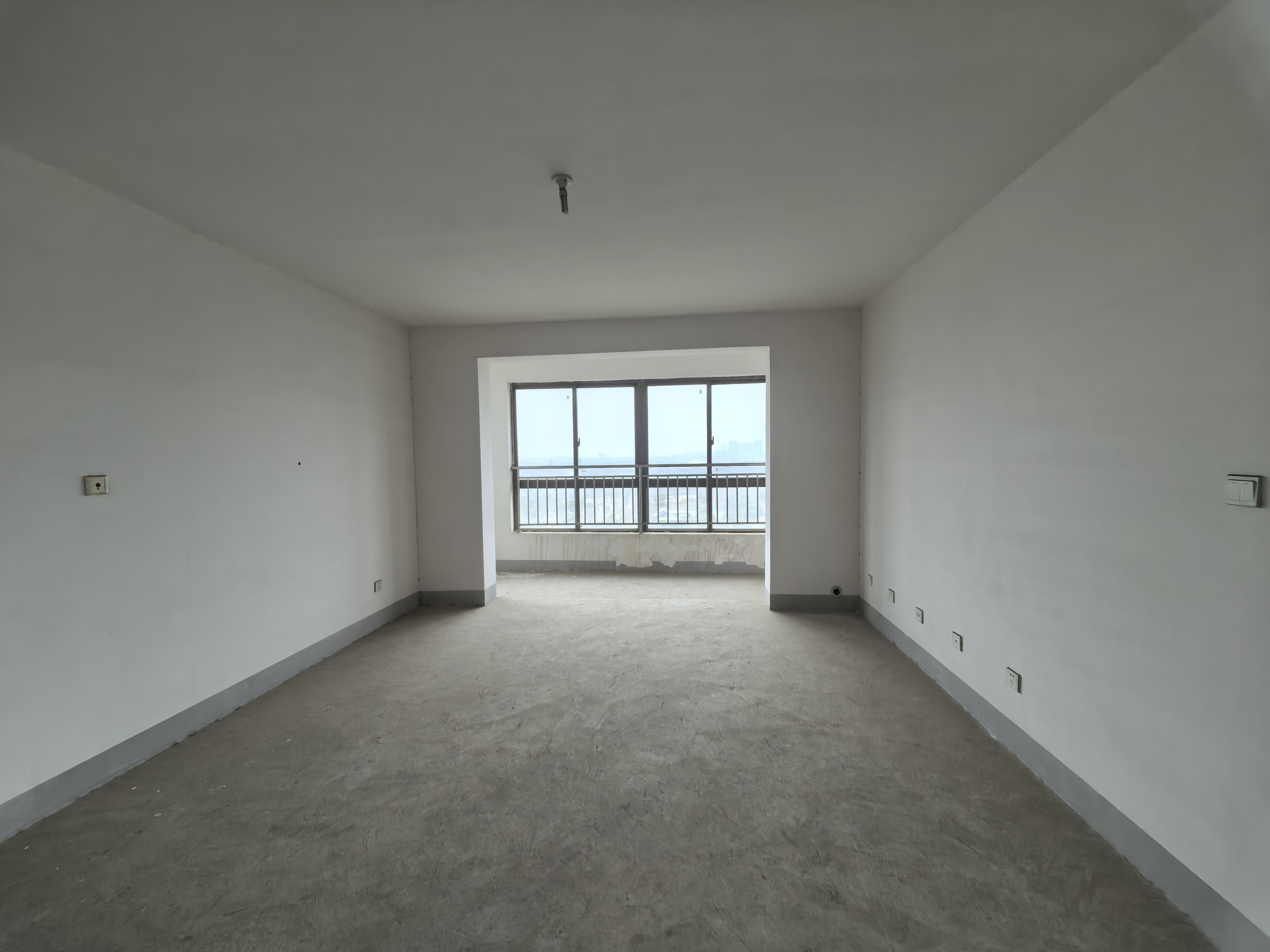 山景水岸 3室2厅2卫 144m²