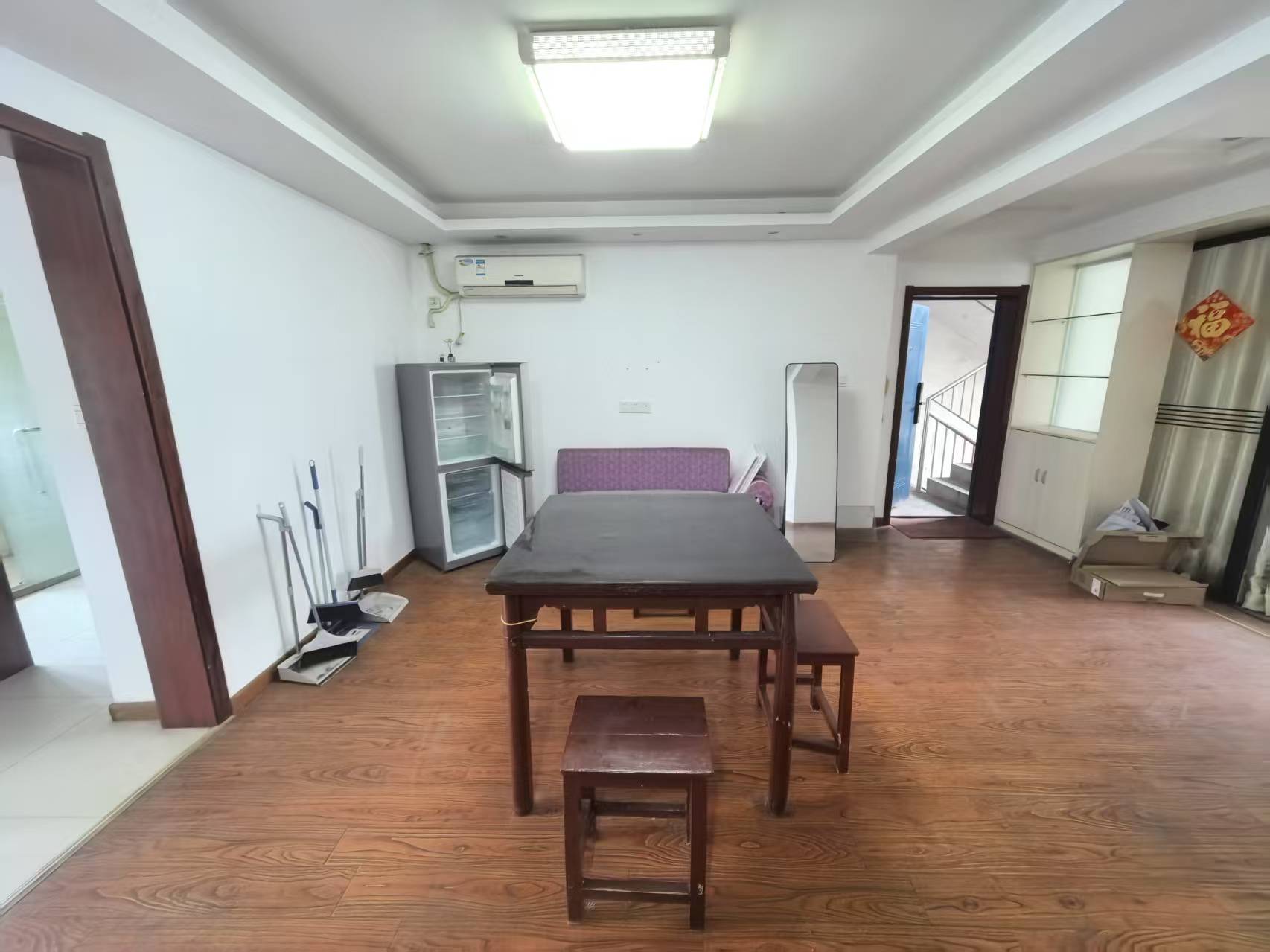怡园新苑 2室1厅1卫 97m²