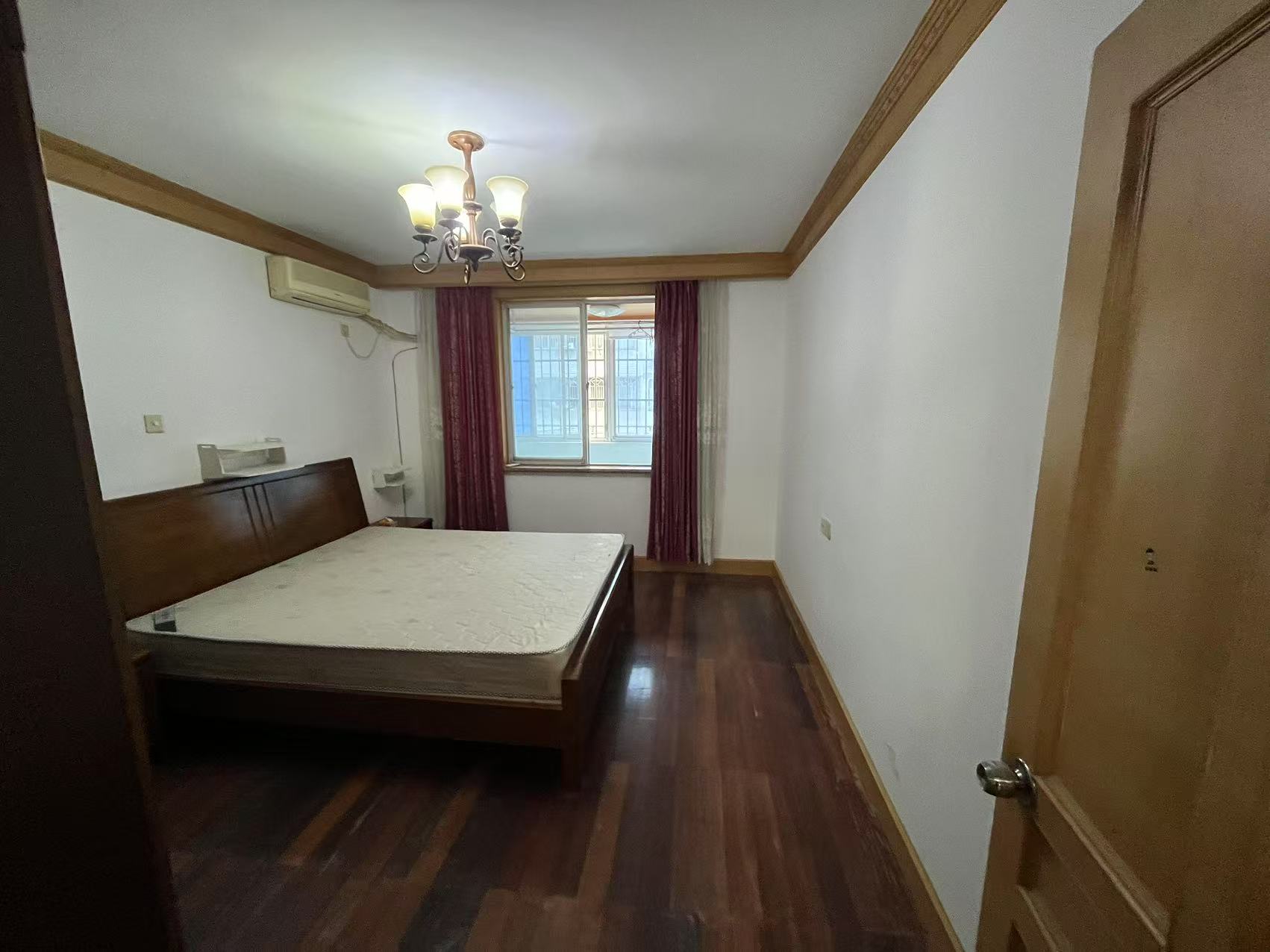 濠西园 3室2厅2卫 137.44m&sup2;