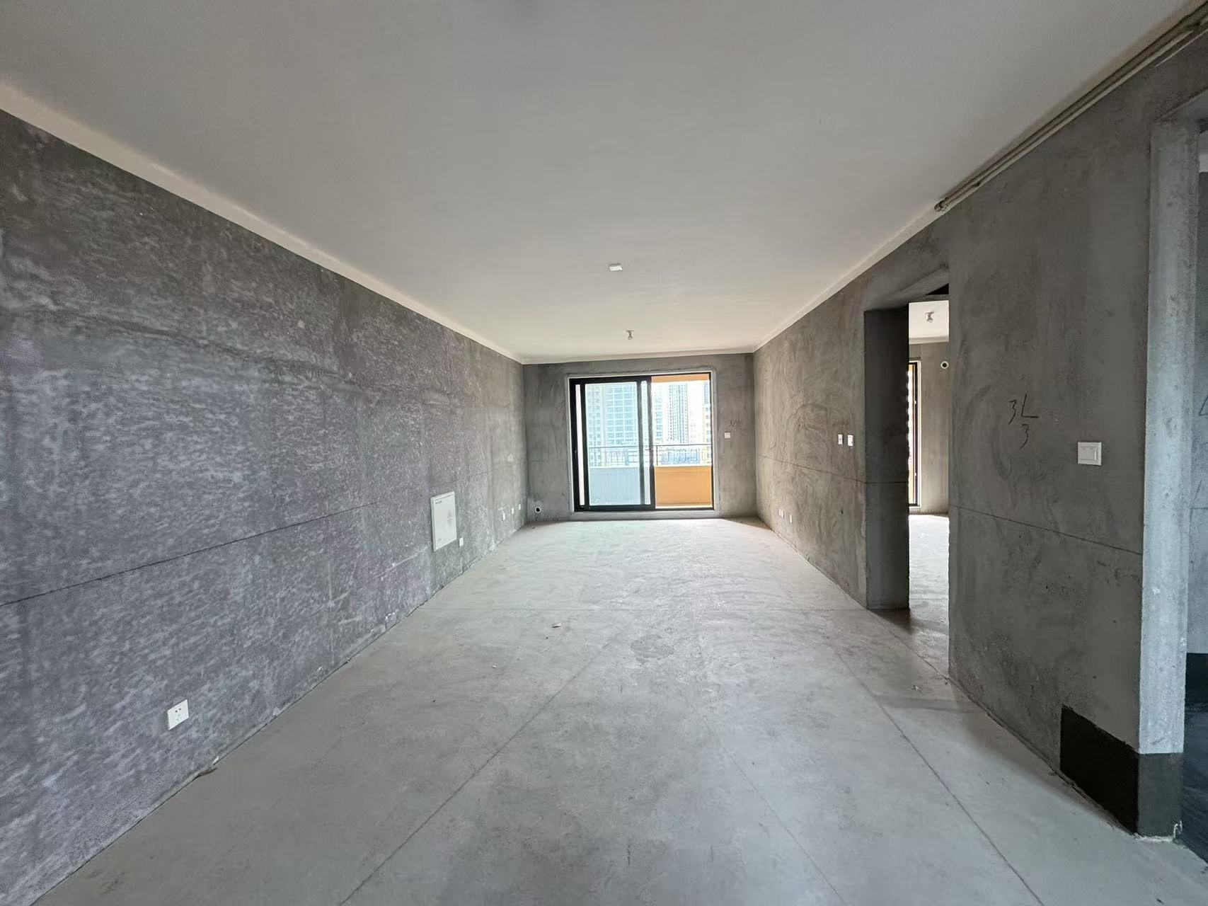 保利香槟国际 4室2厅2卫 156.14m²
