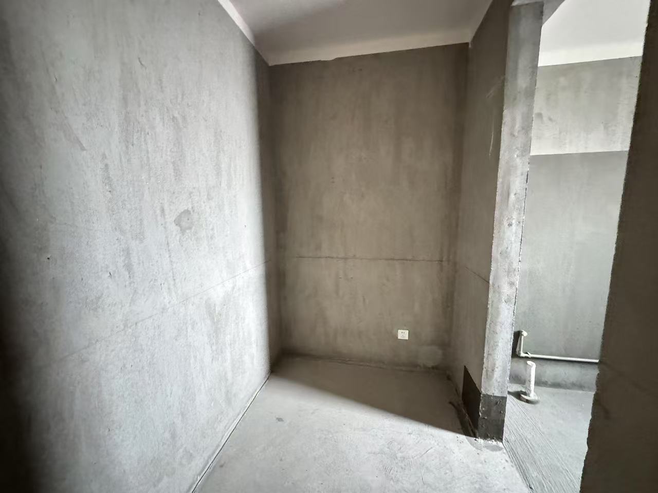 保利香槟国际 4室2厅2卫 156.14m&sup2;