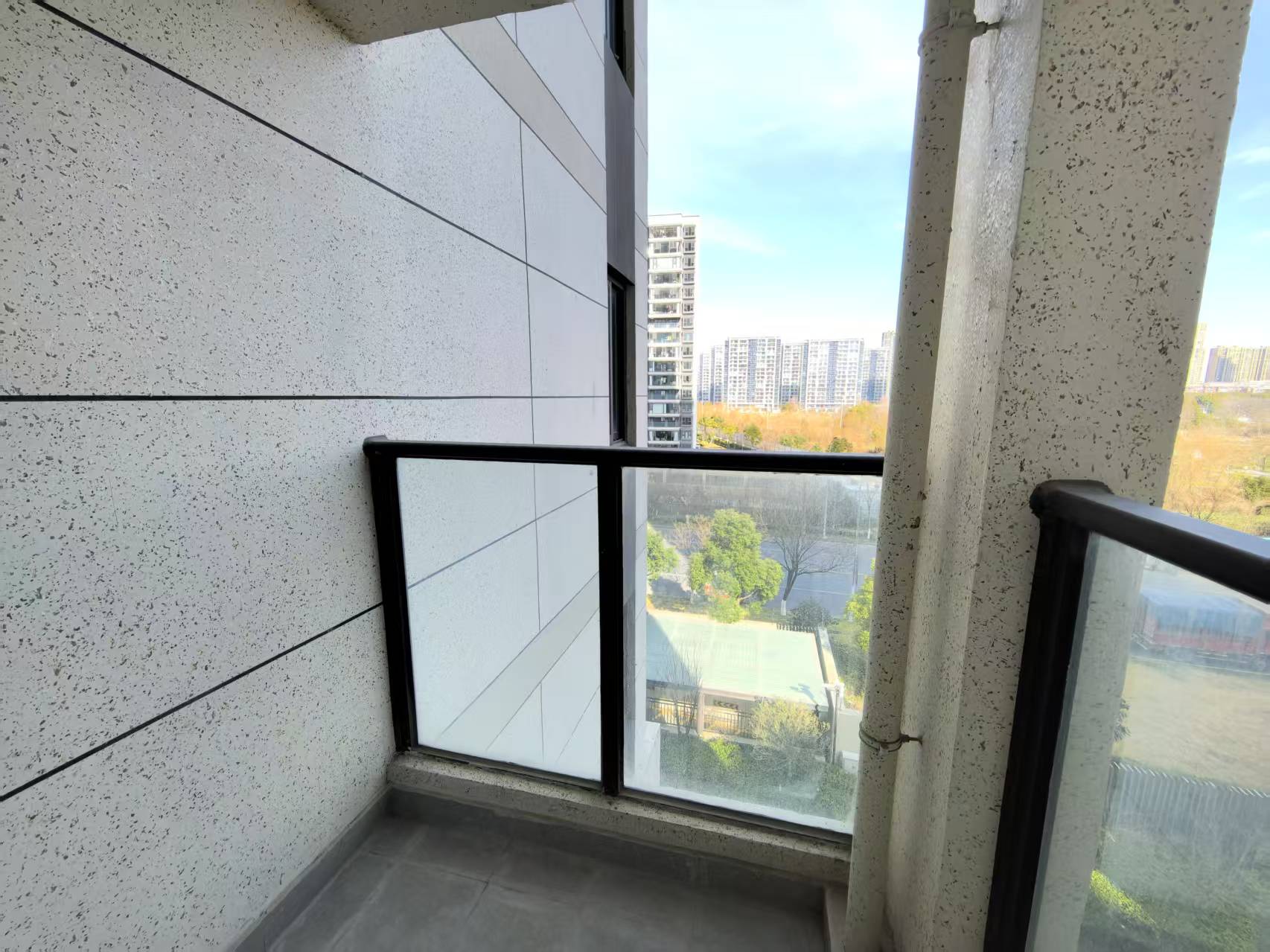 雍华府 3室1厅2卫 114.33m&sup2;