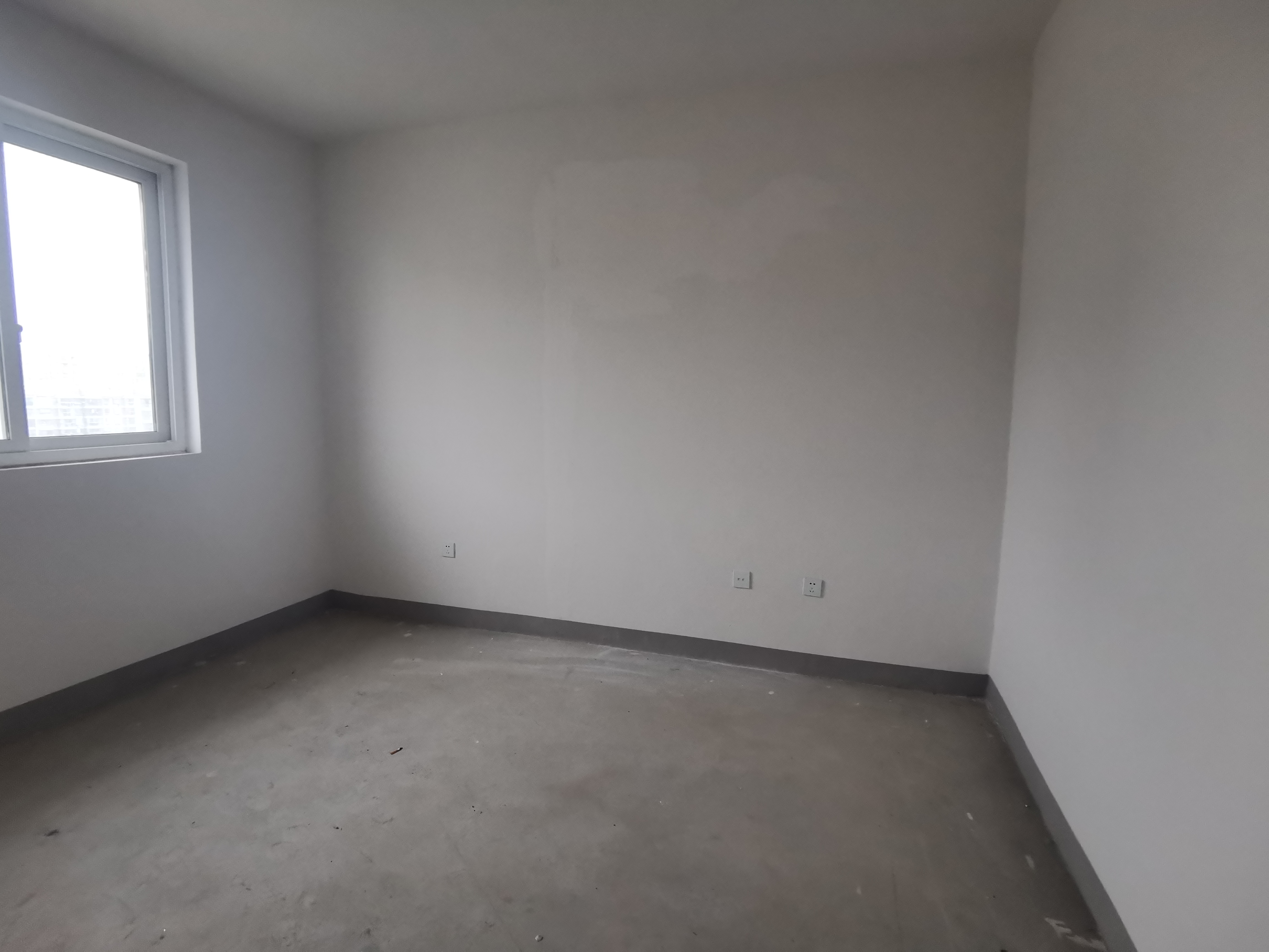 金韵华庭 3室2厅2卫 130m&sup2;