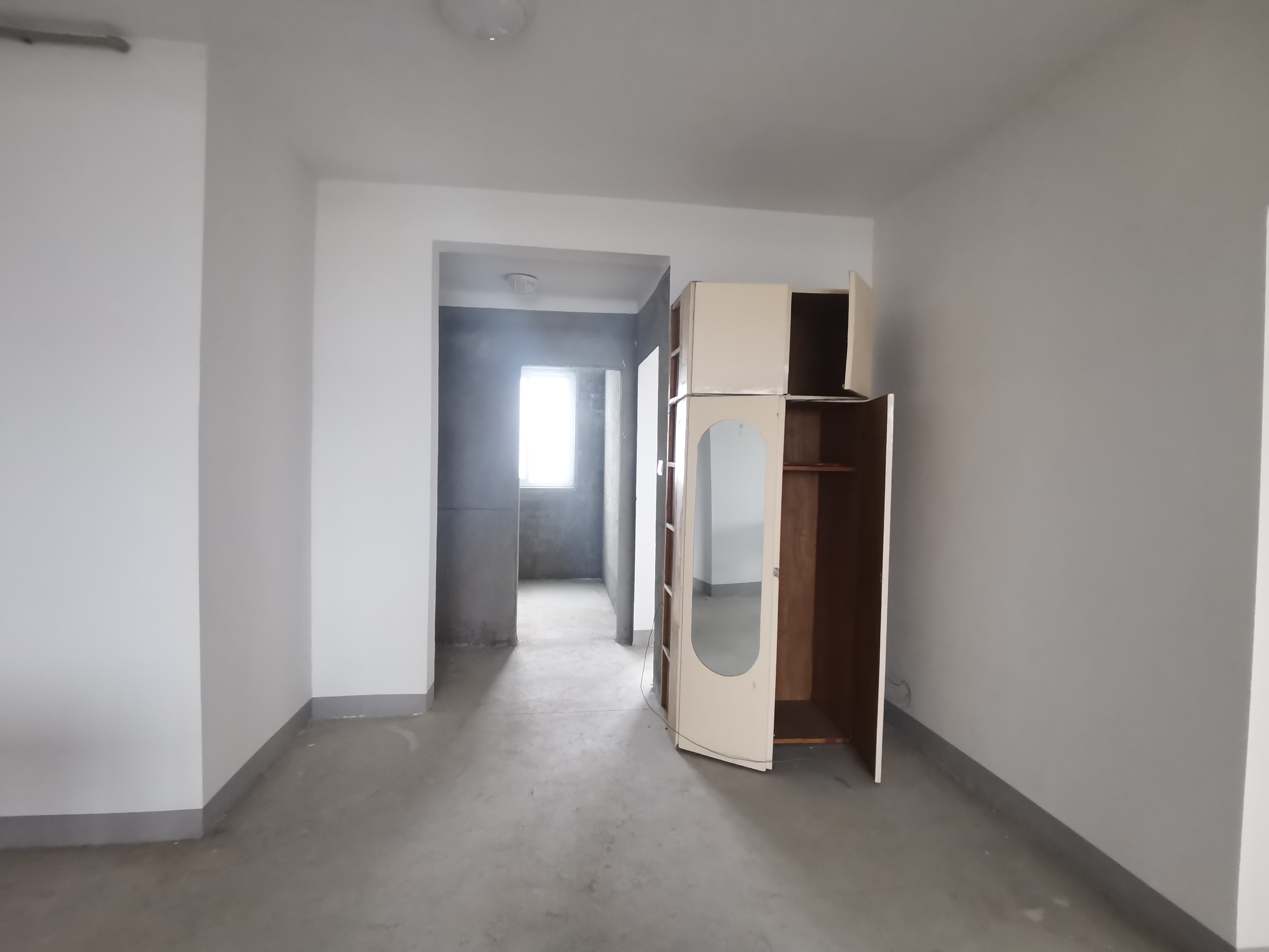 金韵华庭 3室2厅2卫 130m&sup2;