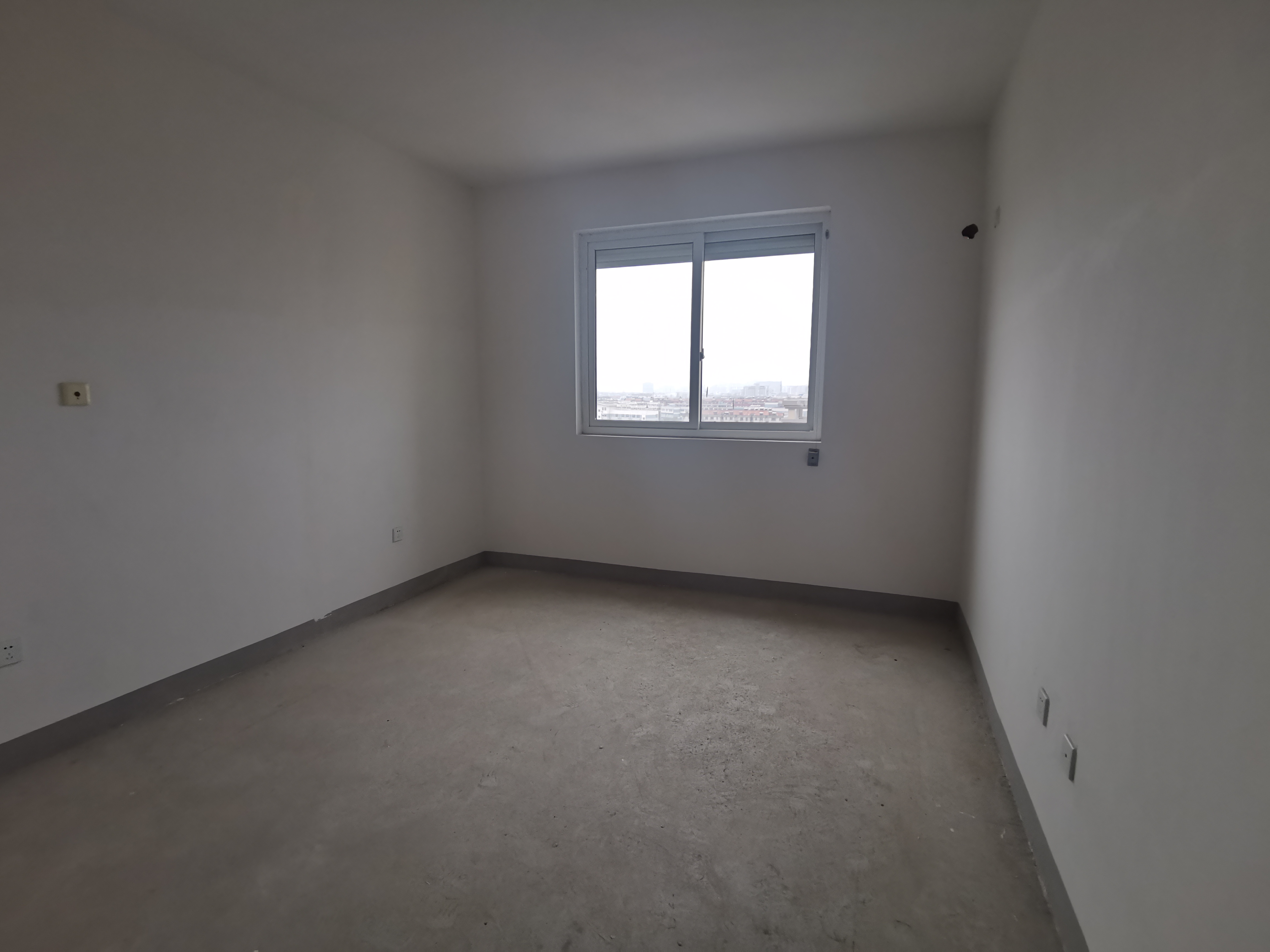 金韵华庭 3室2厅2卫 130m&sup2;
