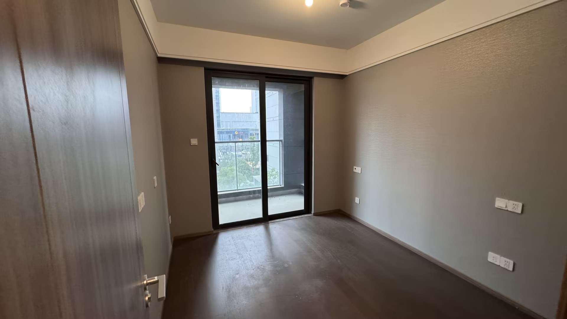 融创时代中心 3室2厅2卫 107.96m²