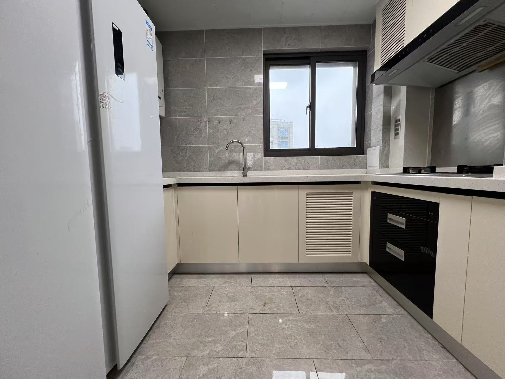 远创东樾 4室2厅2卫 133.42m&sup2;