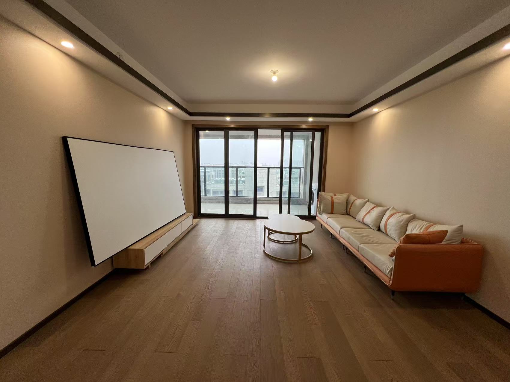 远创东樾 4室2厅2卫 133.42m&sup2;