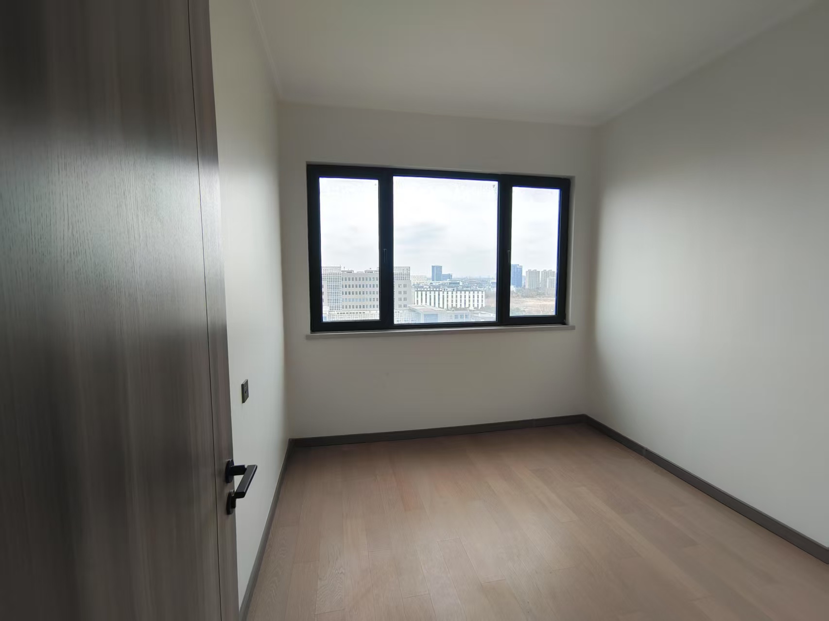 万科翡翠东第 4室2厅2卫 151.00m&sup2;