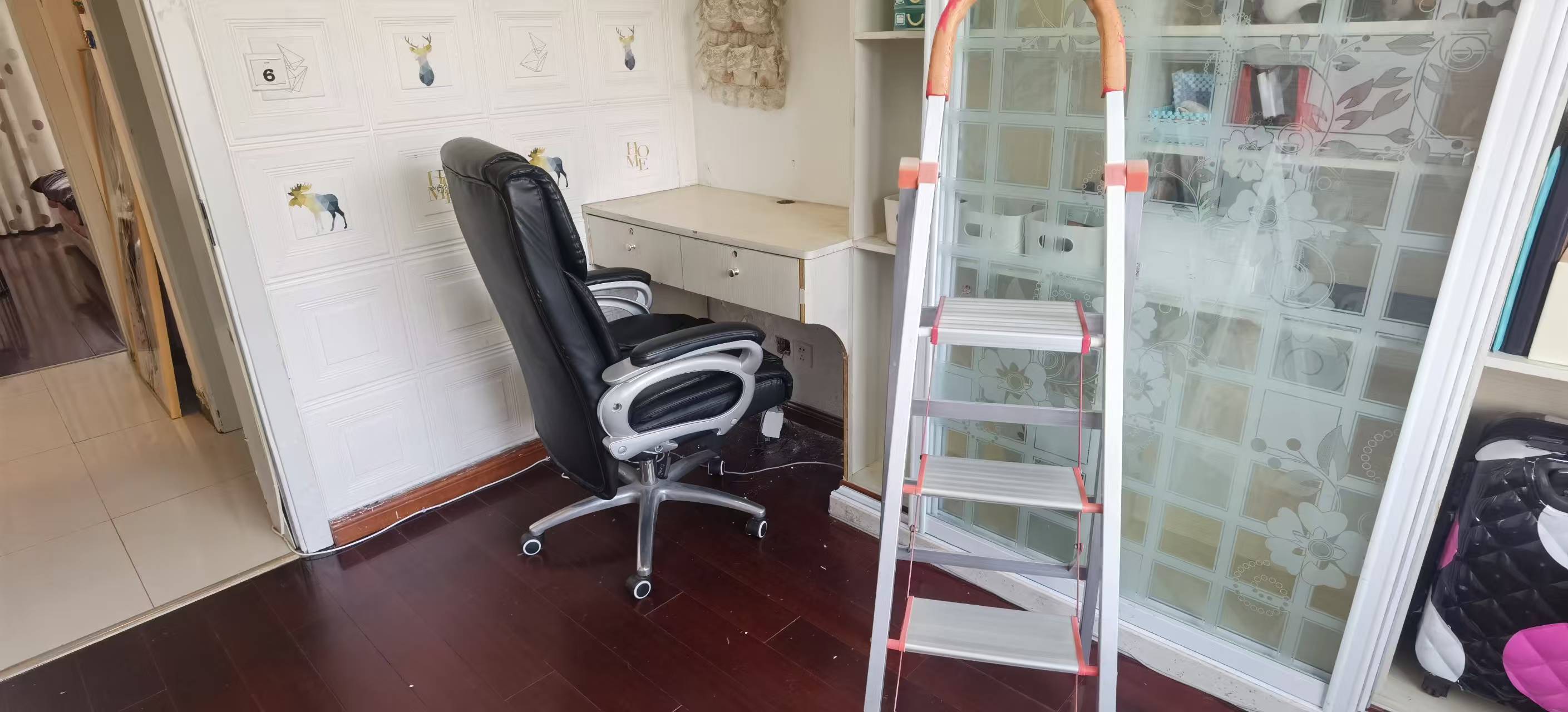 源兴花苑南区 3室2厅1卫 120m&sup2;