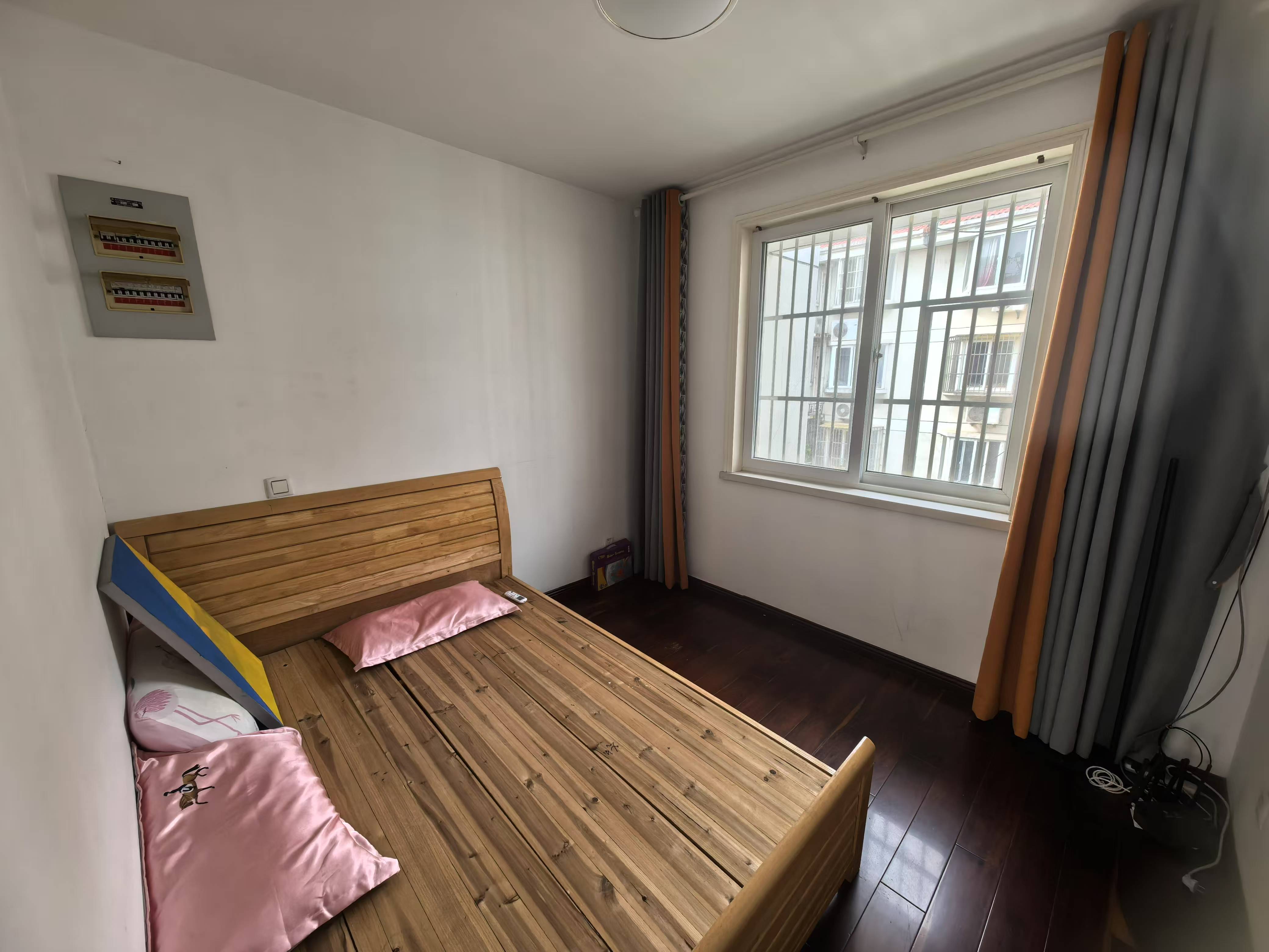 锦江苑 5室2厅2卫 154m&sup2;