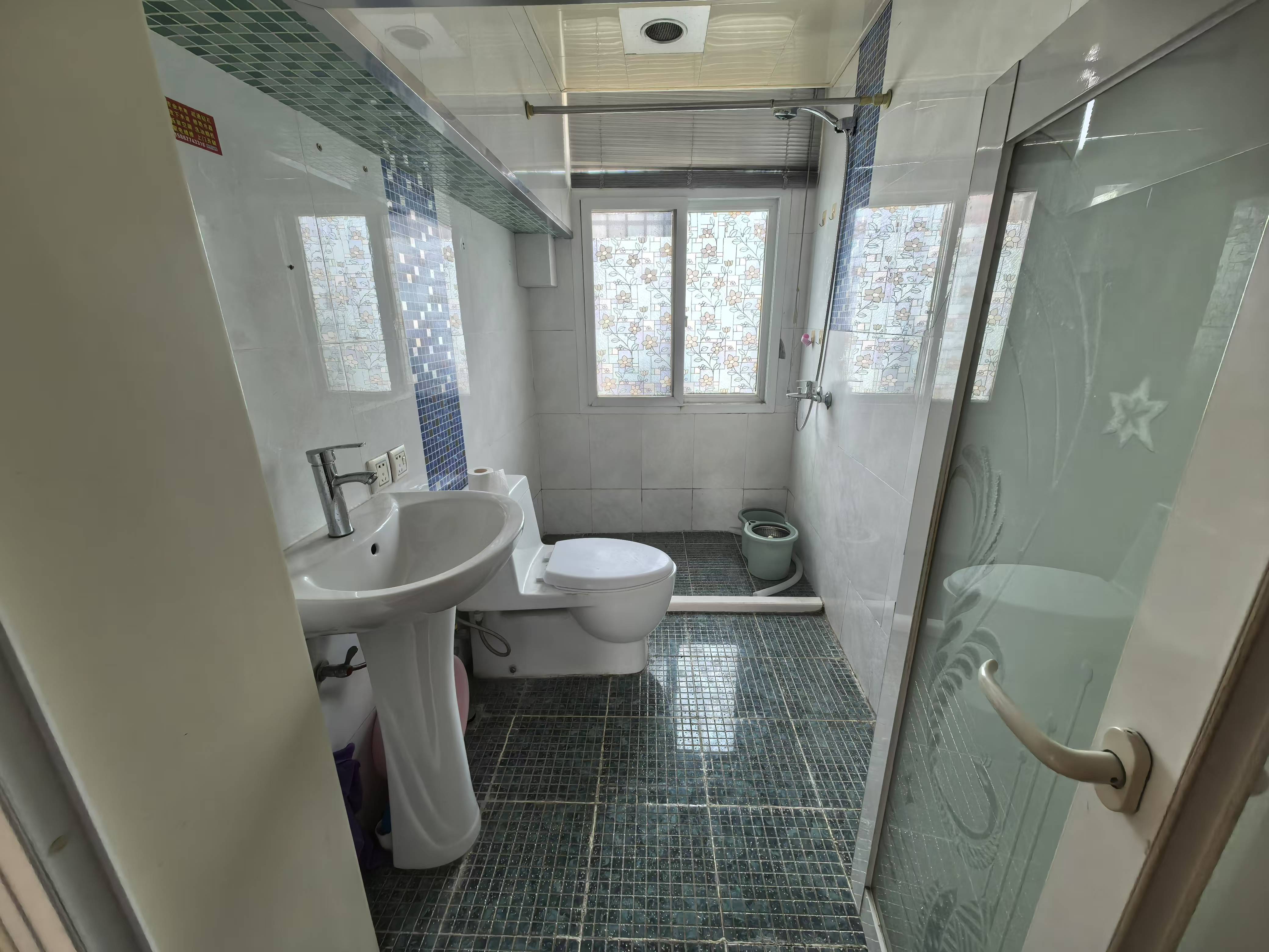 锦江苑 5室2厅2卫 154m&sup2;