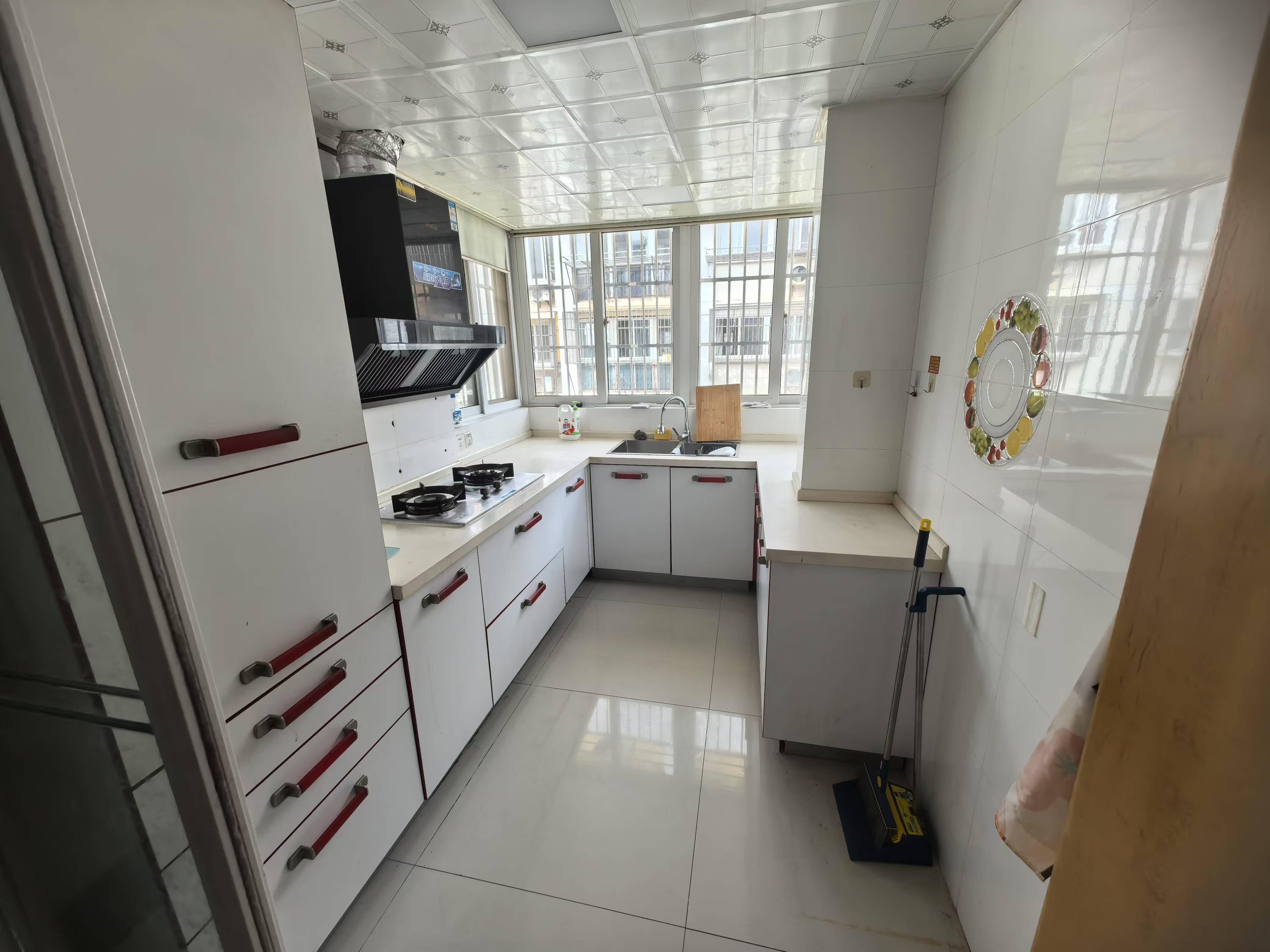 锦江苑 5室2厅2卫 154m&sup2;