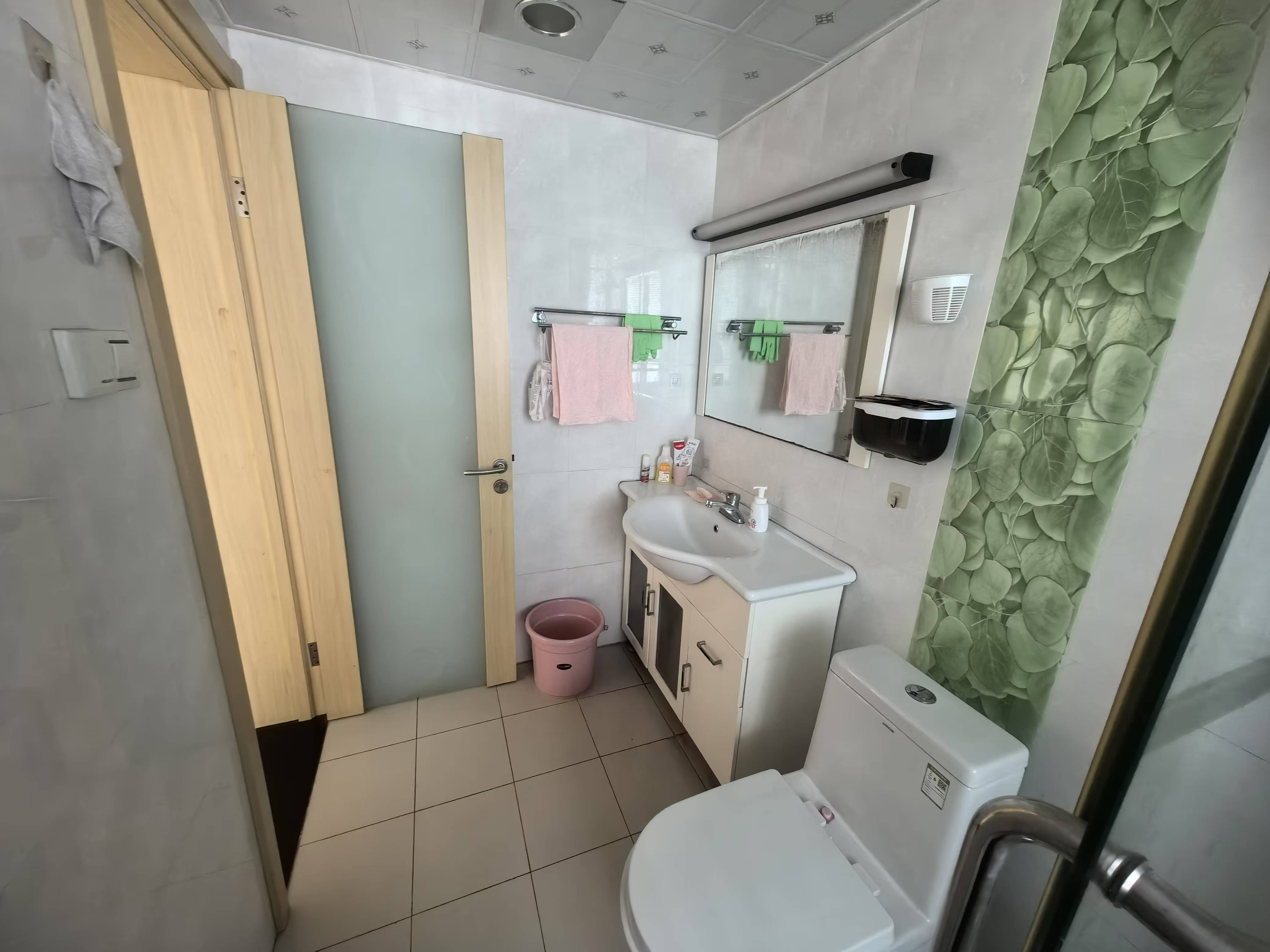 锦江苑 5室2厅2卫 154m&sup2;