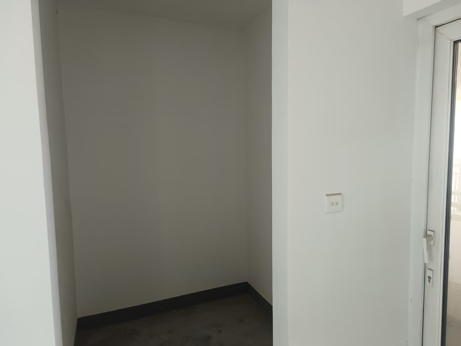 新城香溢紫郡 3室2厅1卫 89m&sup2;