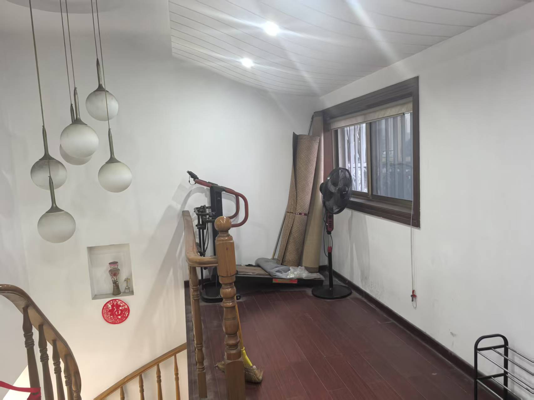 天都花苑 3室2厅2卫 138.5m&sup2;