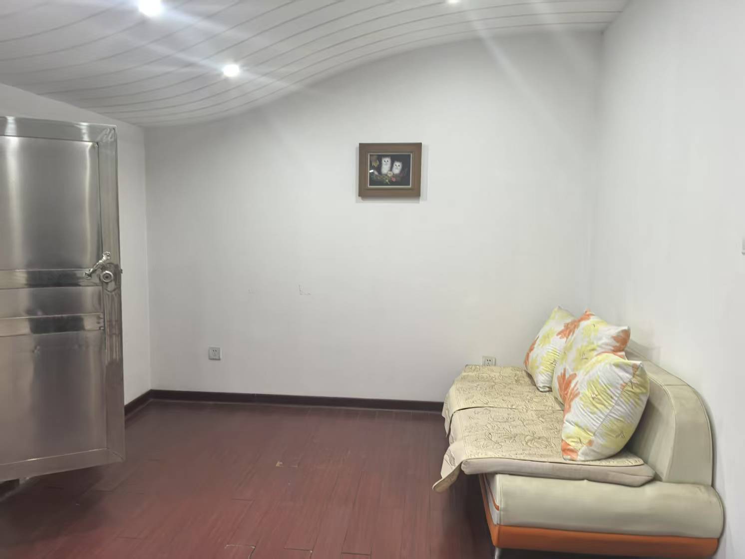 天都花苑 3室2厅2卫 138.5m&sup2;