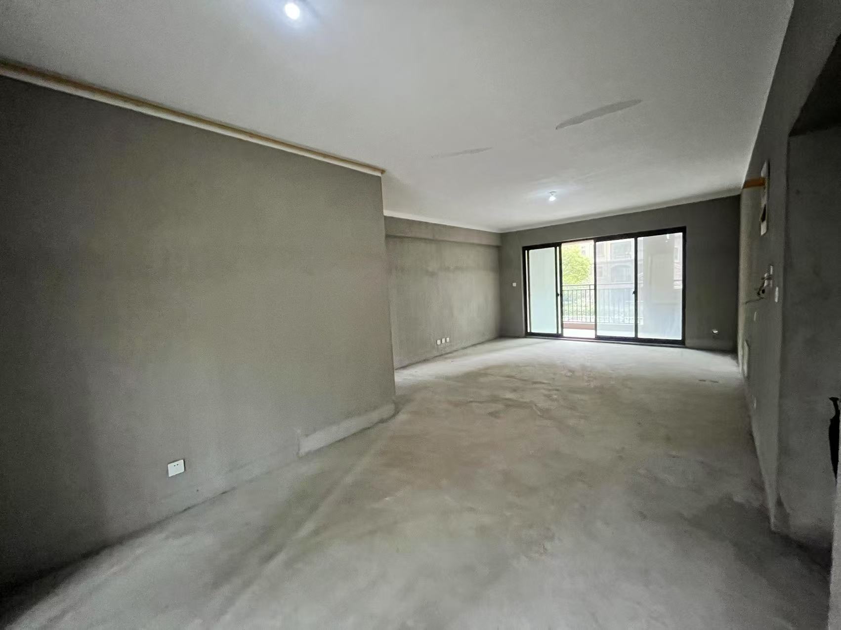 华强城四期 4室2厅2卫 158.81m&sup2;