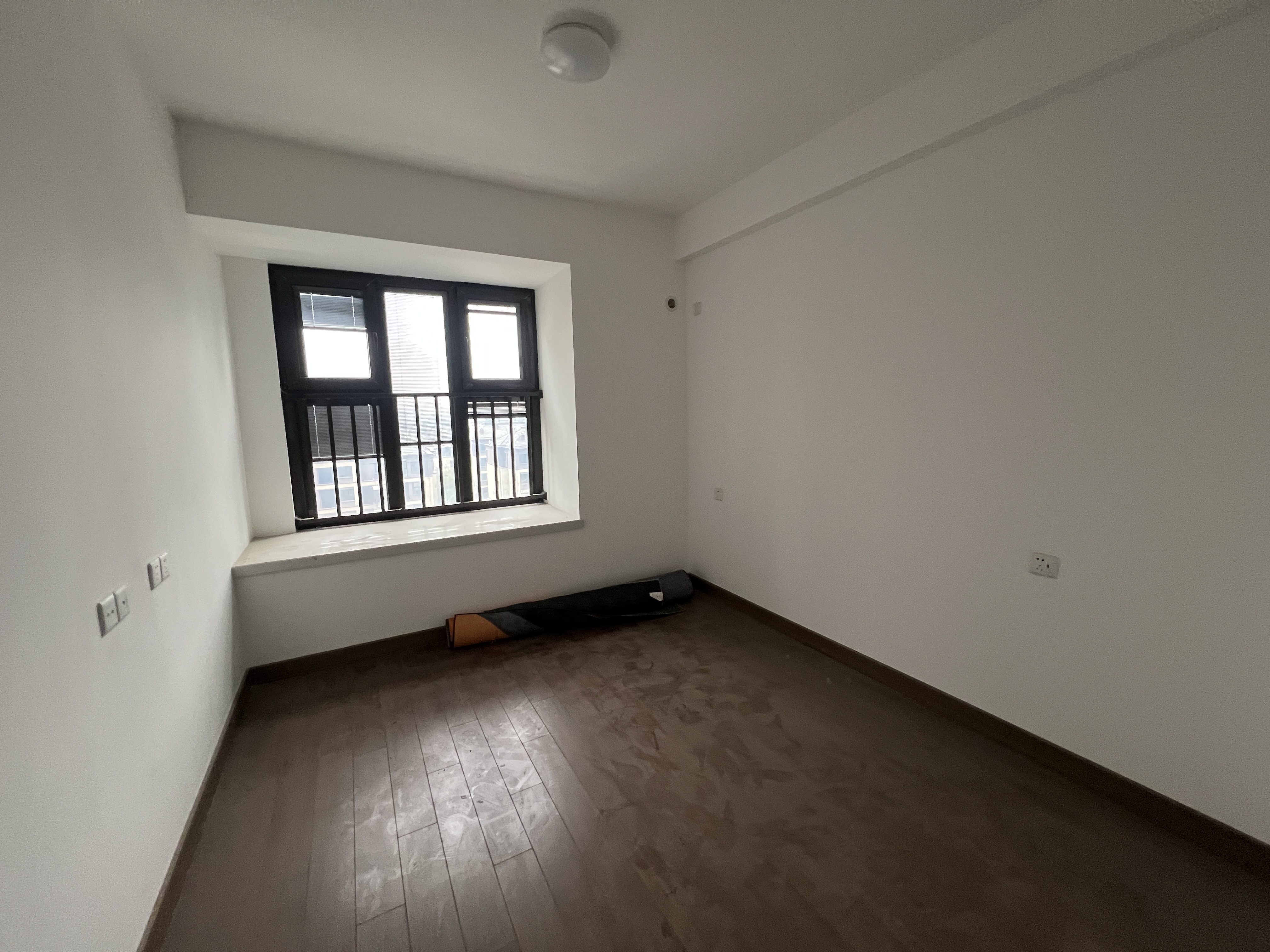 紫御四季 3室2厅1卫 97m&sup2;
