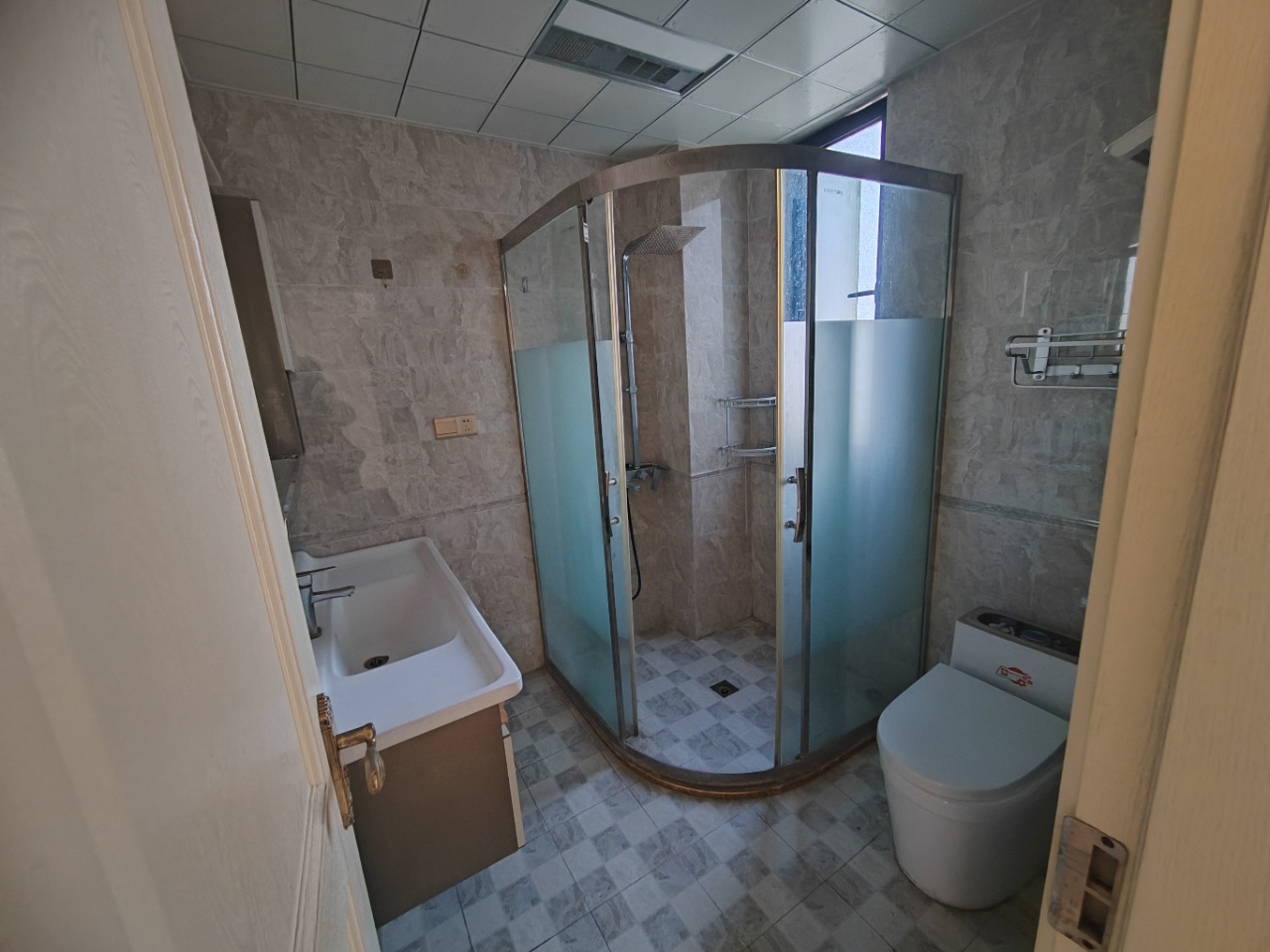 光明幸福天地 3室2厅1卫 120m&sup2;