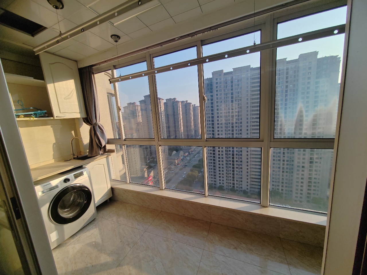 光明幸福天地 3室2厅1卫 120m&sup2;