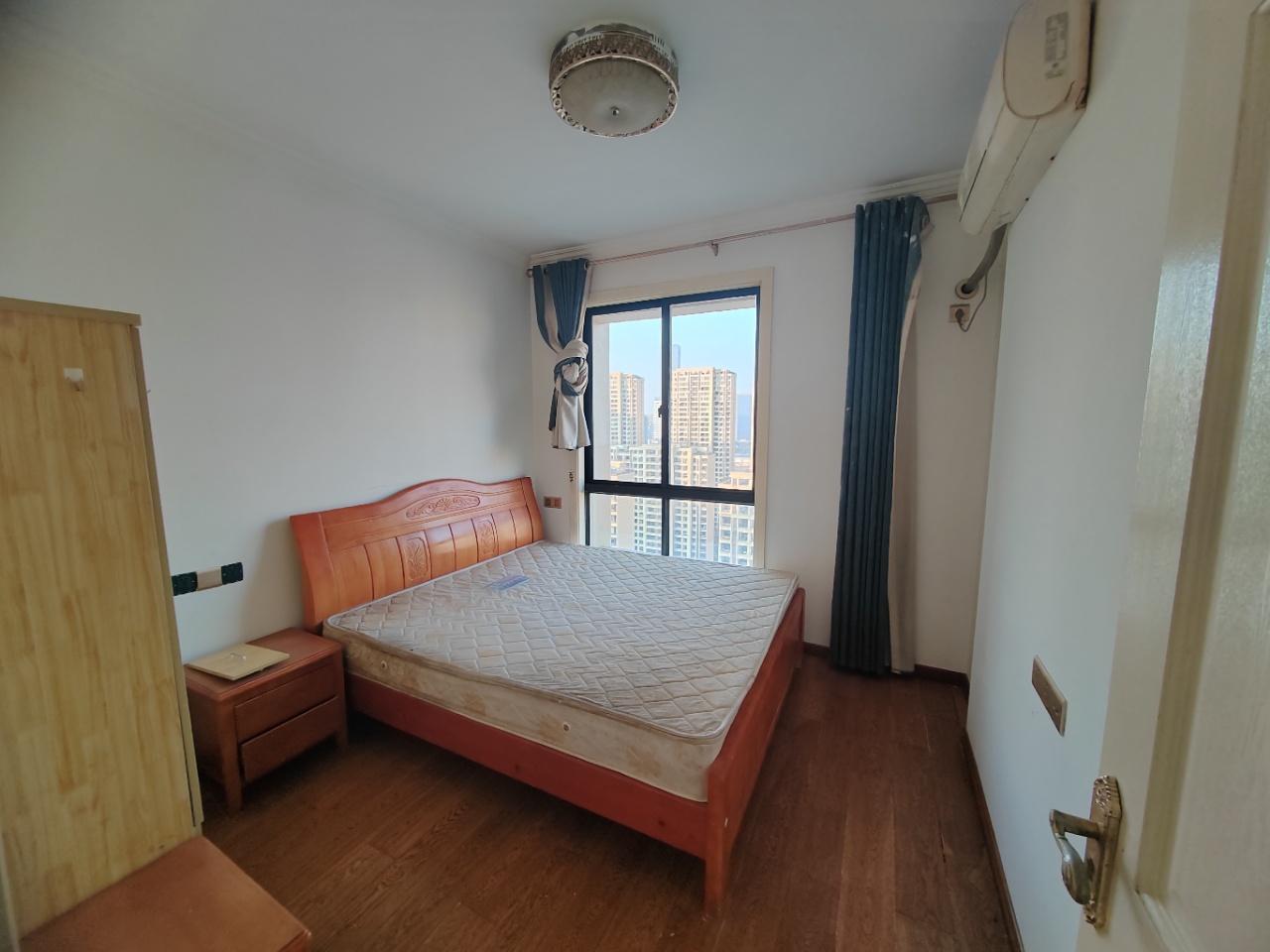 光明幸福天地 3室2厅1卫 120m&sup2;