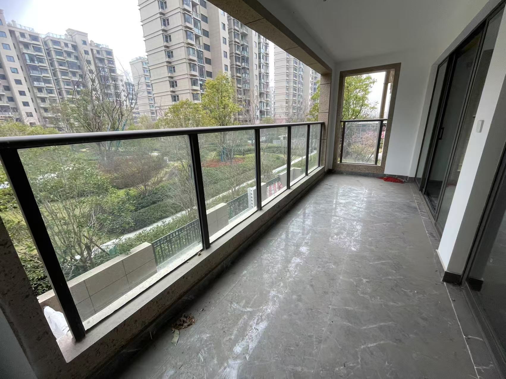 远创宸樾 4室2厅2卫 121.42m&sup2;