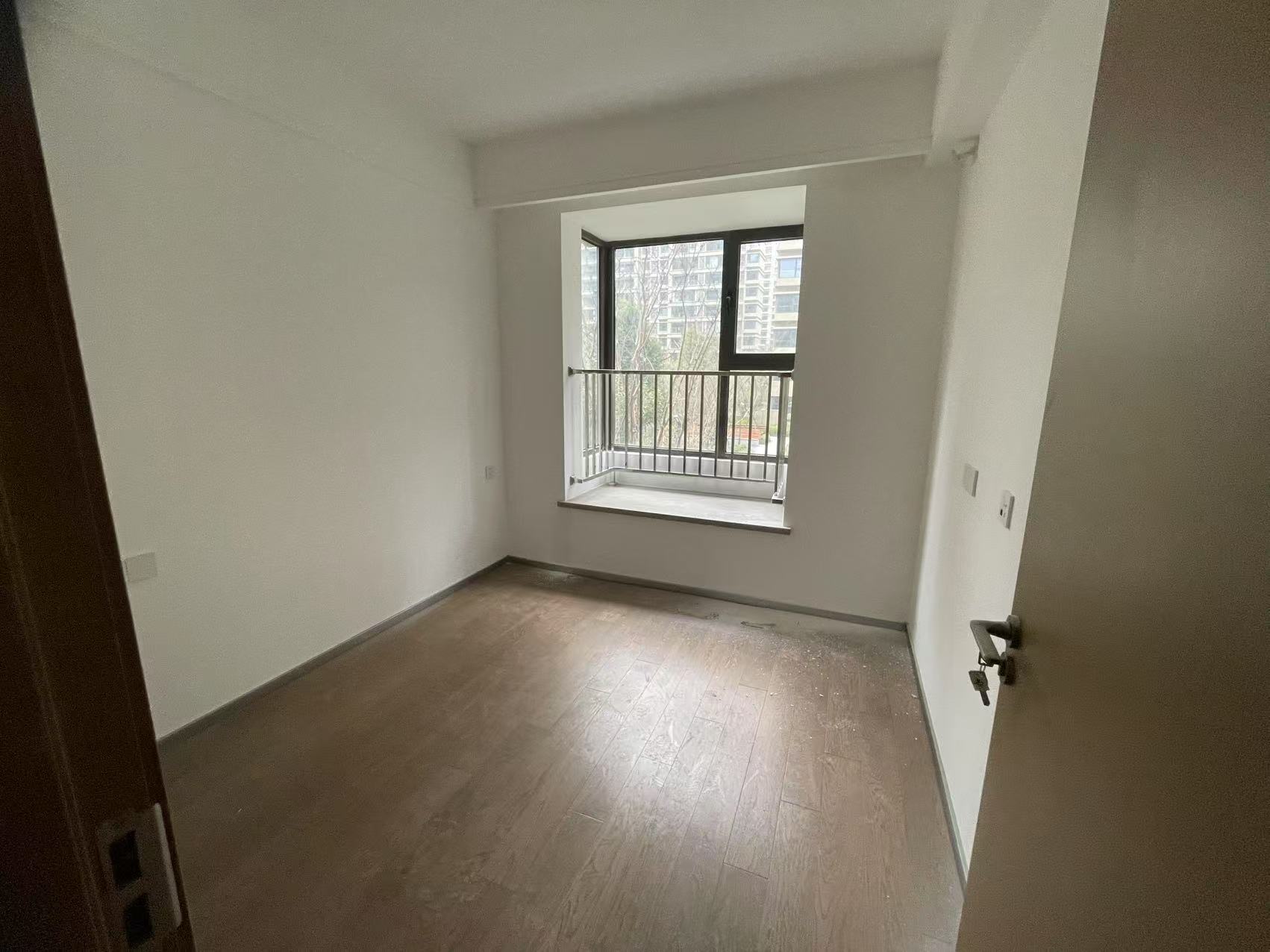 远创宸樾 4室2厅2卫 121.42m&sup2;