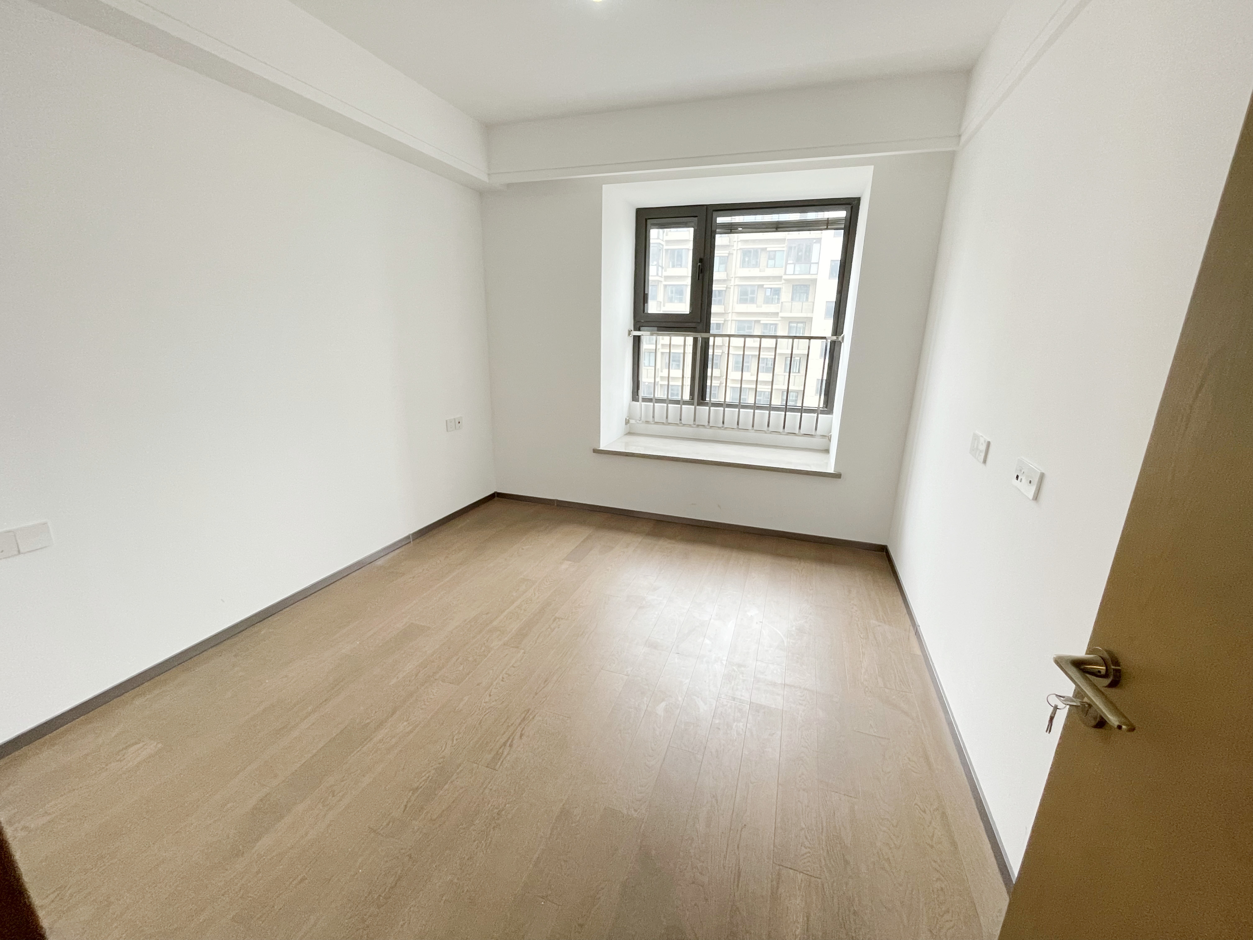 远创宸樾 3室2厅1卫 98.91m&sup2;