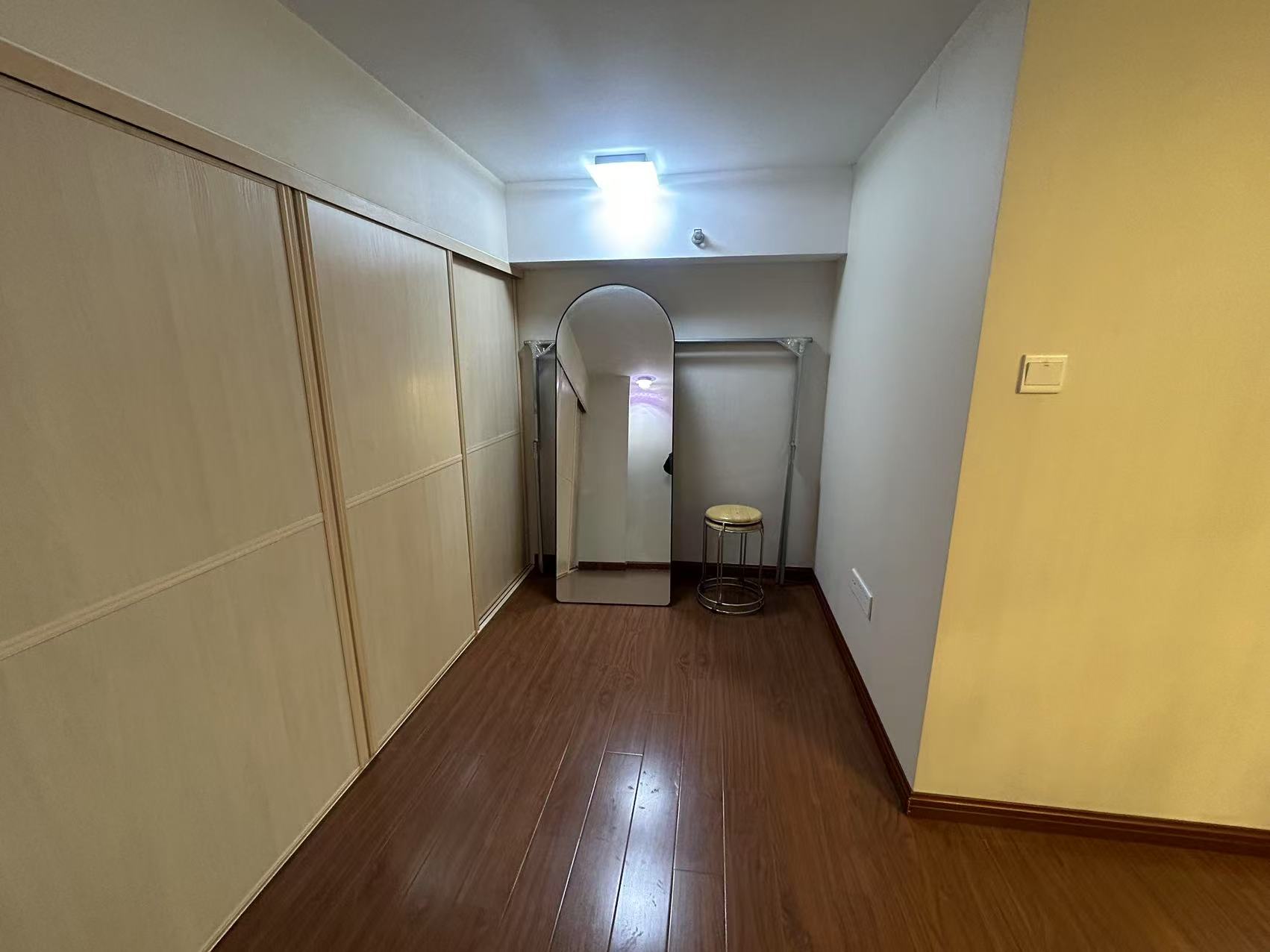 檀墅 1室1厅1卫 46m&sup2;