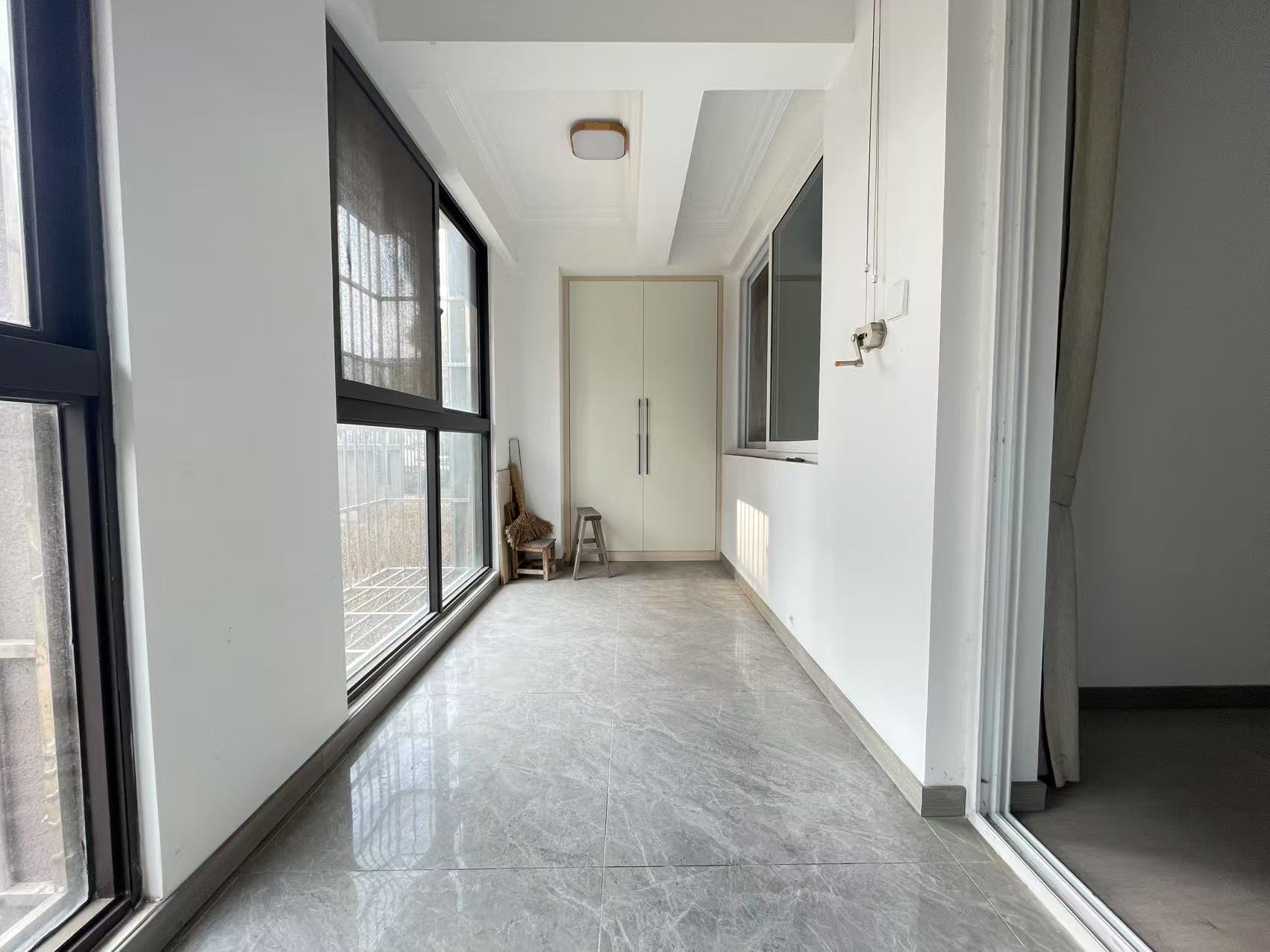 外滩花苑 3室2厅1卫 126m&sup2;