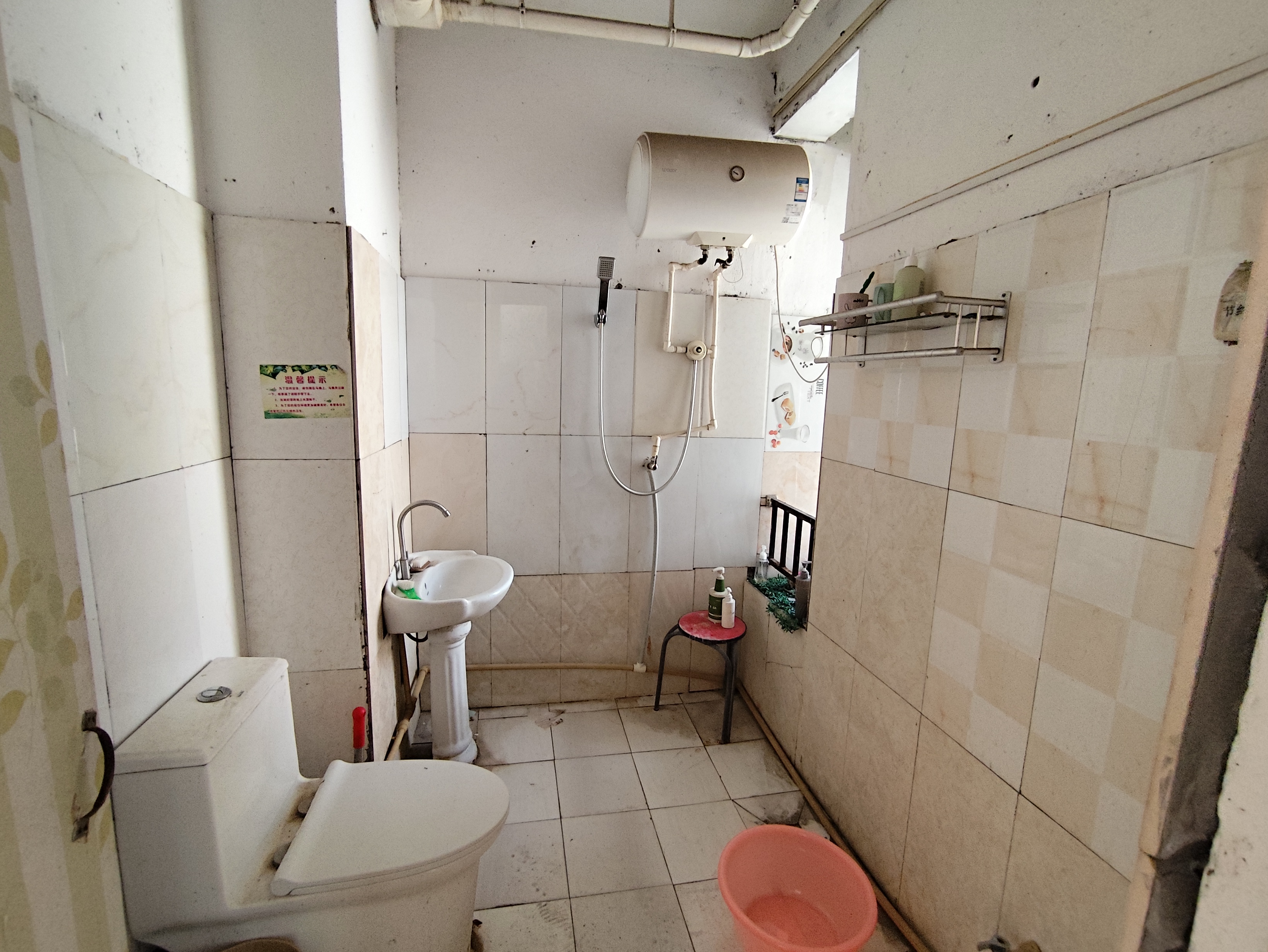 中南世纪花城二期 2室1厅1卫 102m²