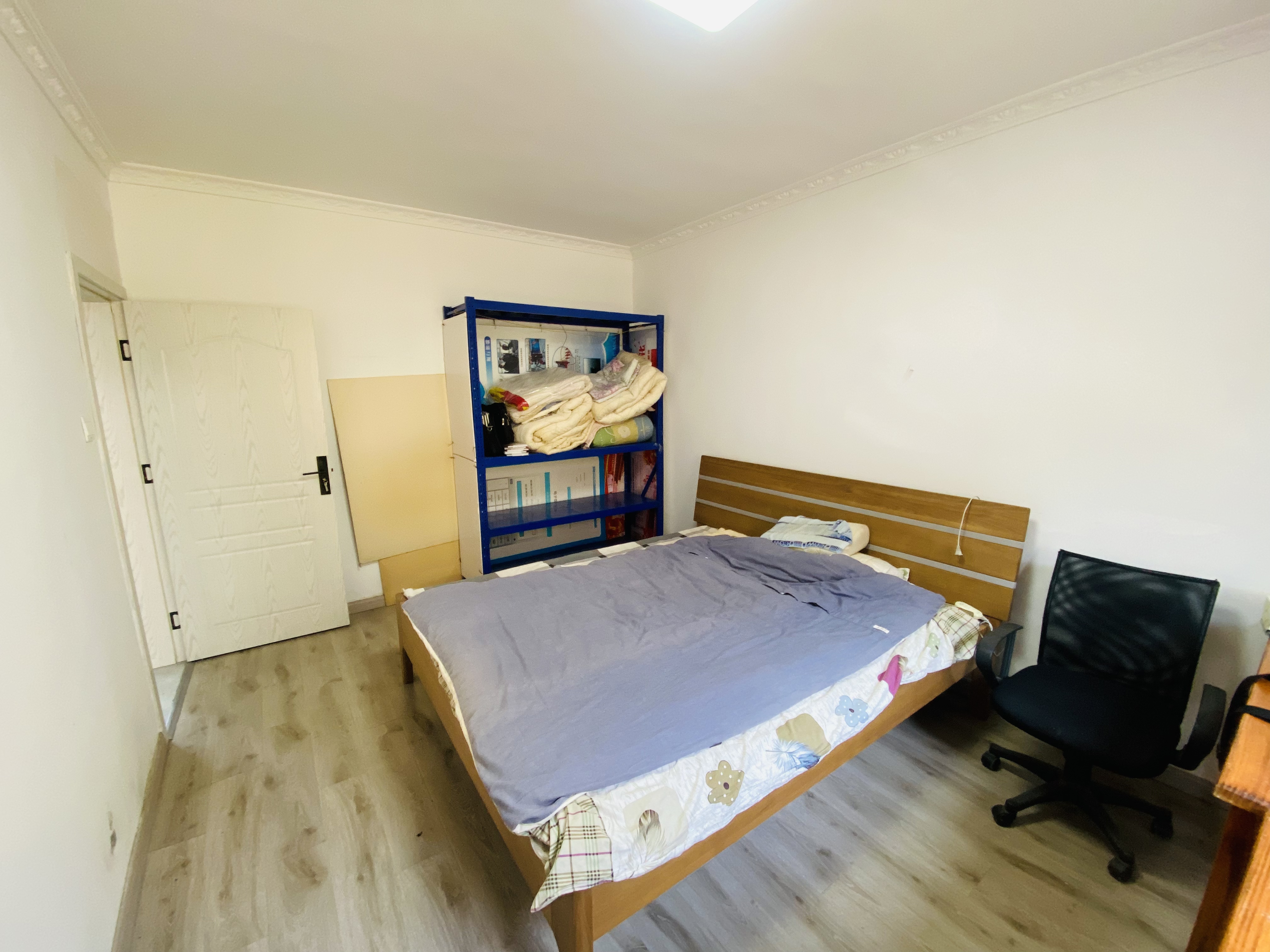 虹桥新村(朝霞路) 2室1厅1卫 60m&sup2;
