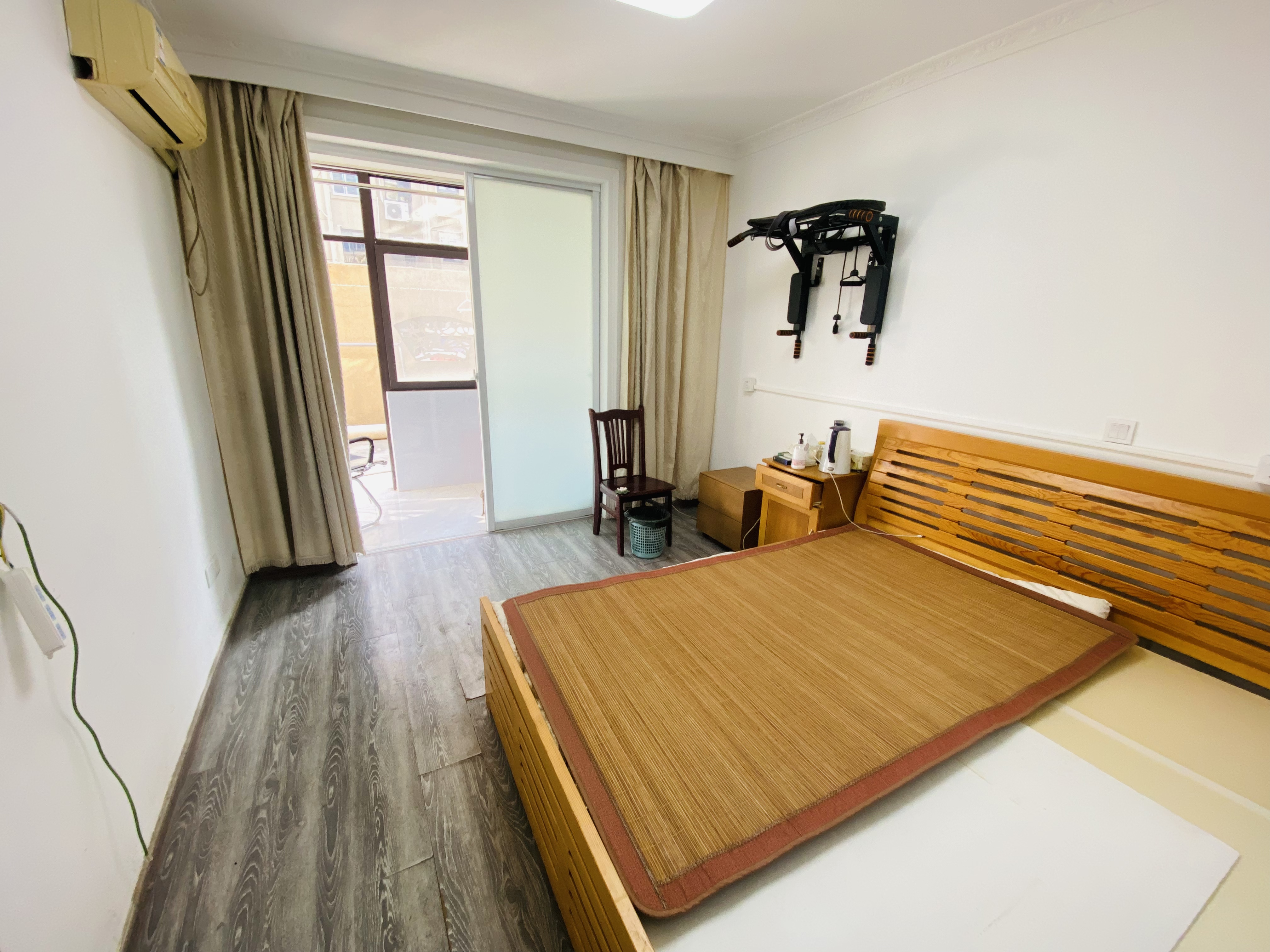 虹桥新村(朝霞路) 2室1厅1卫 60m&sup2;