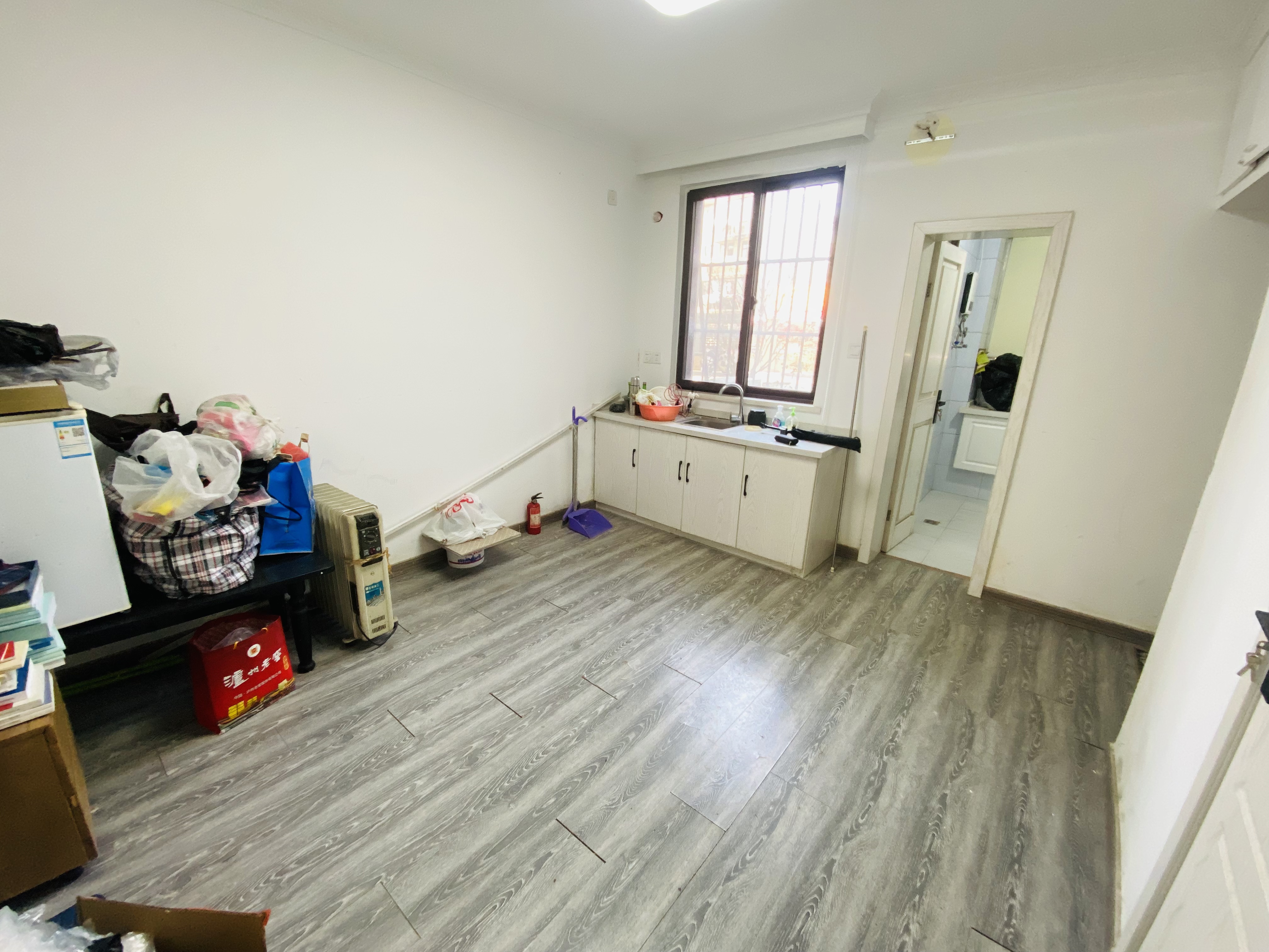 虹桥新村(朝霞路) 2室1厅1卫 60m²