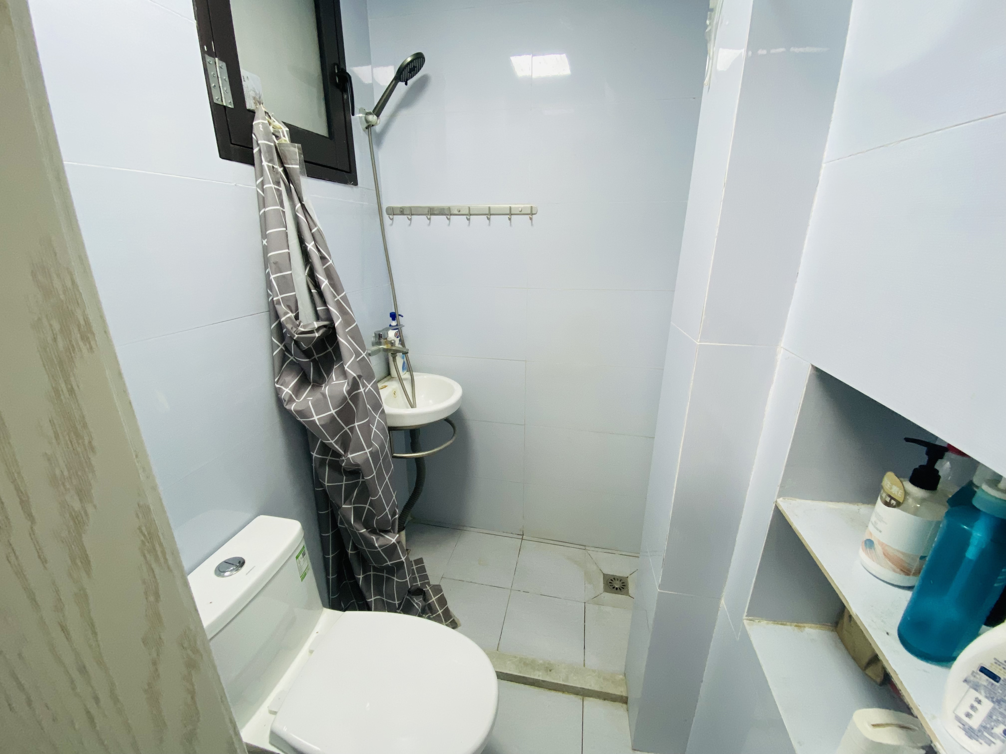 虹桥新村(朝霞路) 2室1厅1卫 60m&sup2;