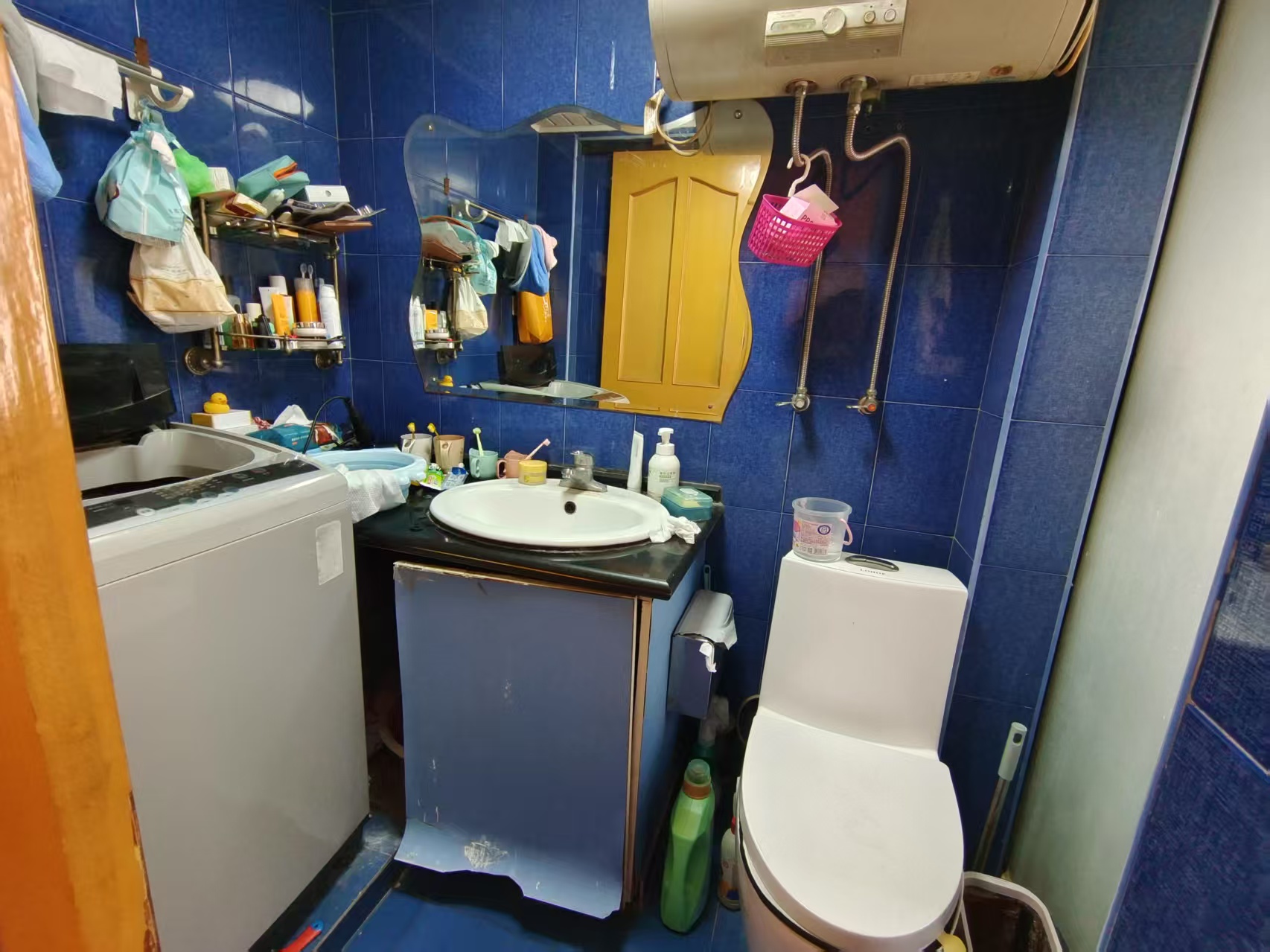 光明新村 2室1厅1卫 63.56m&sup2;