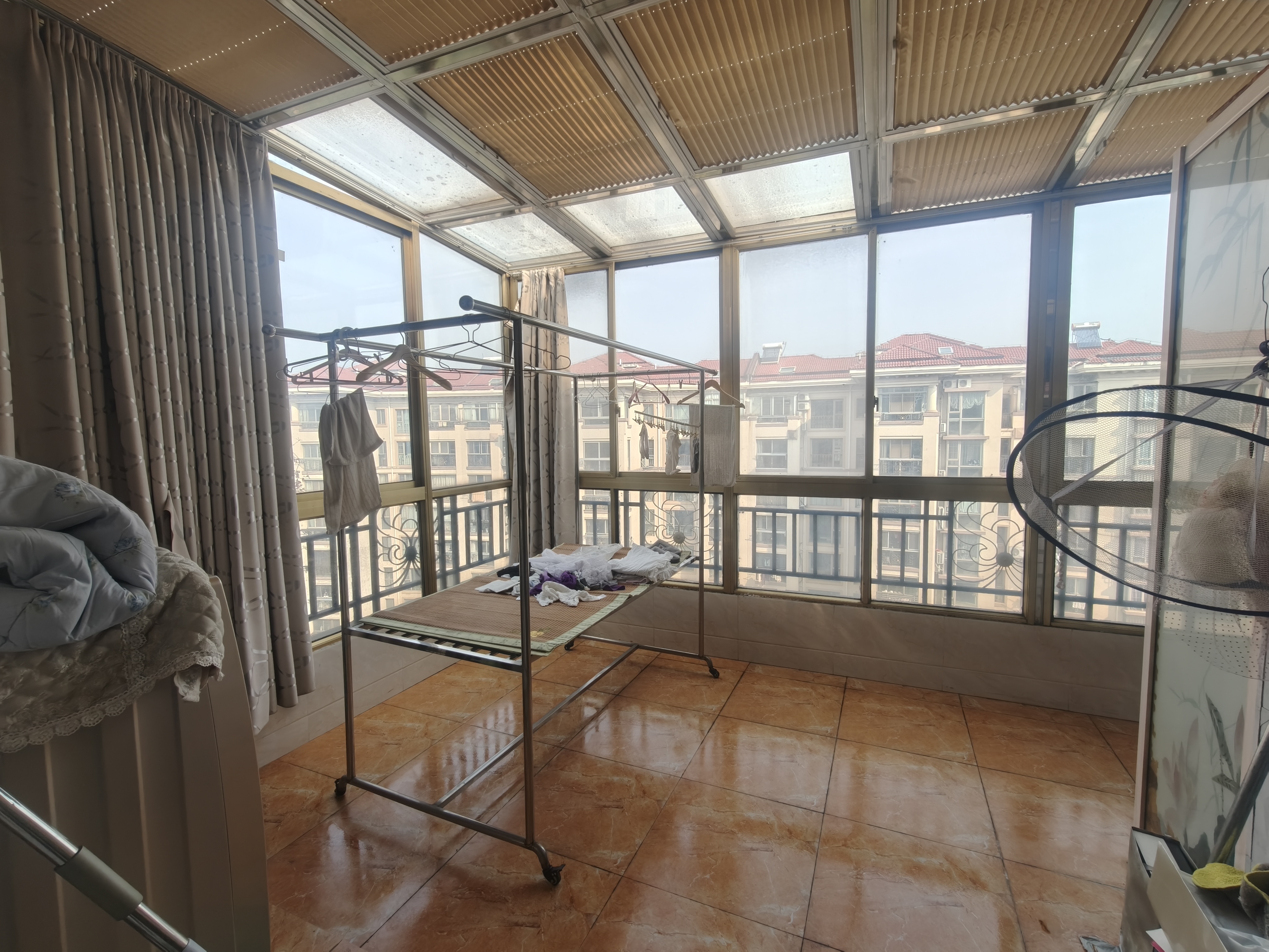 优山美地花园南区 4室2厅2卫 207.89m&sup2;