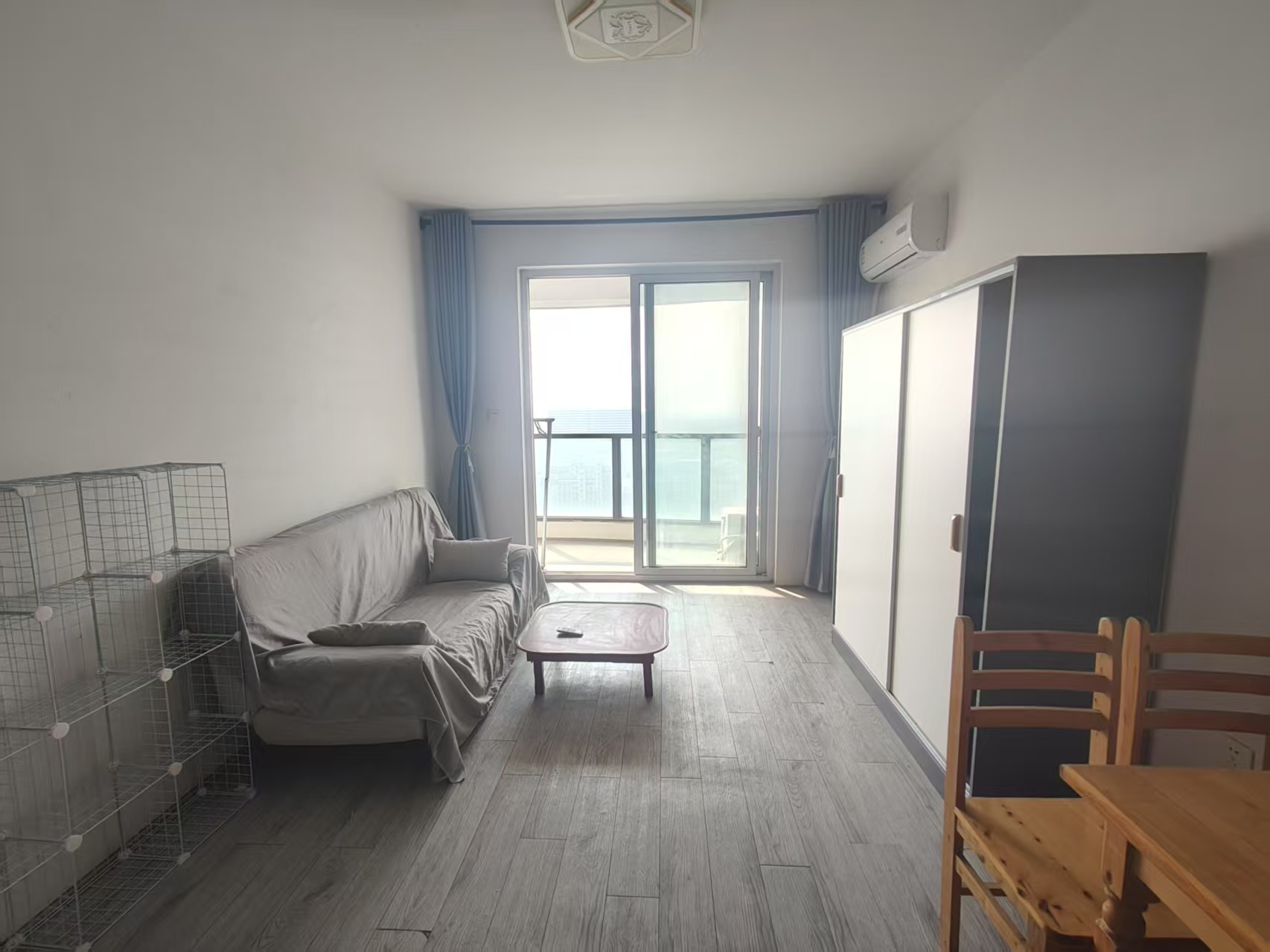 湖滨华庭 3室2厅1卫 91m²