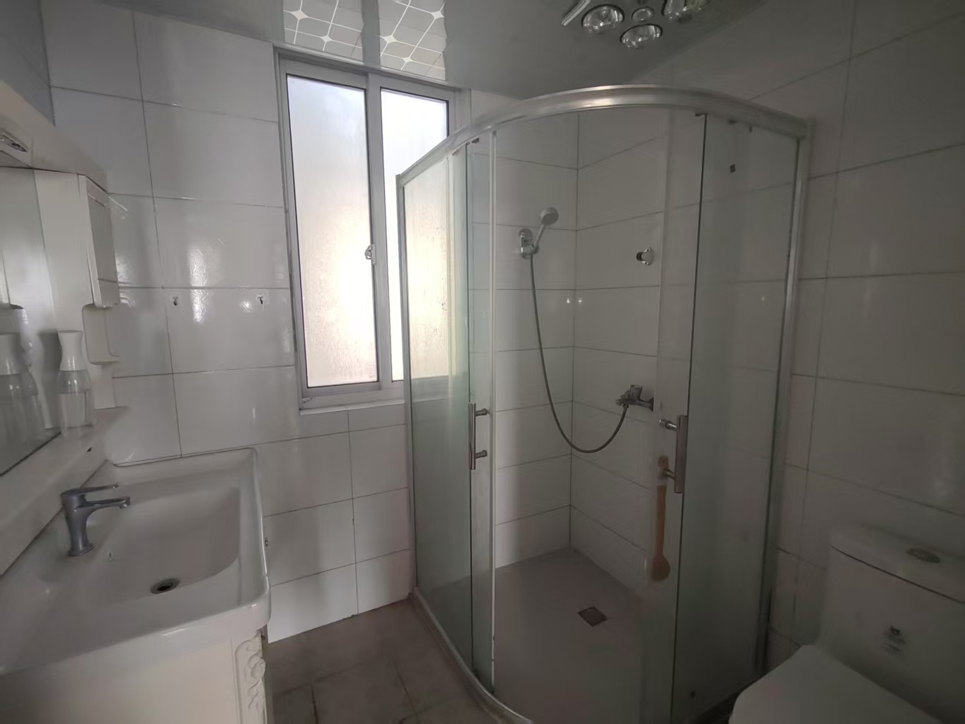 湖滨华庭 2室2厅1卫 91m&sup2;