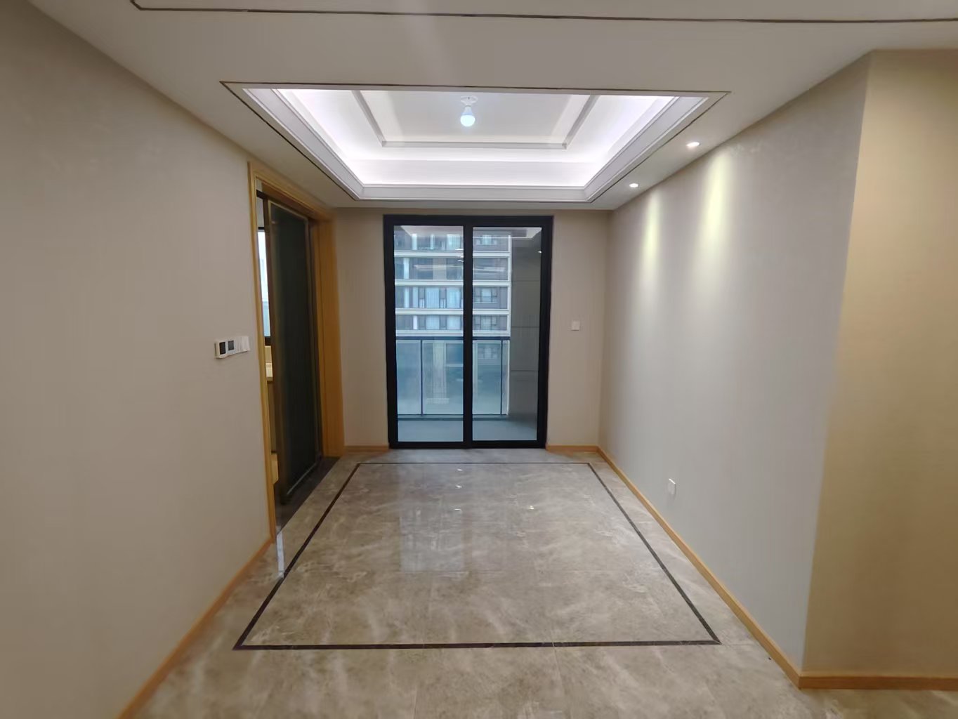 绿城沁园 4室2厅2卫 143m²