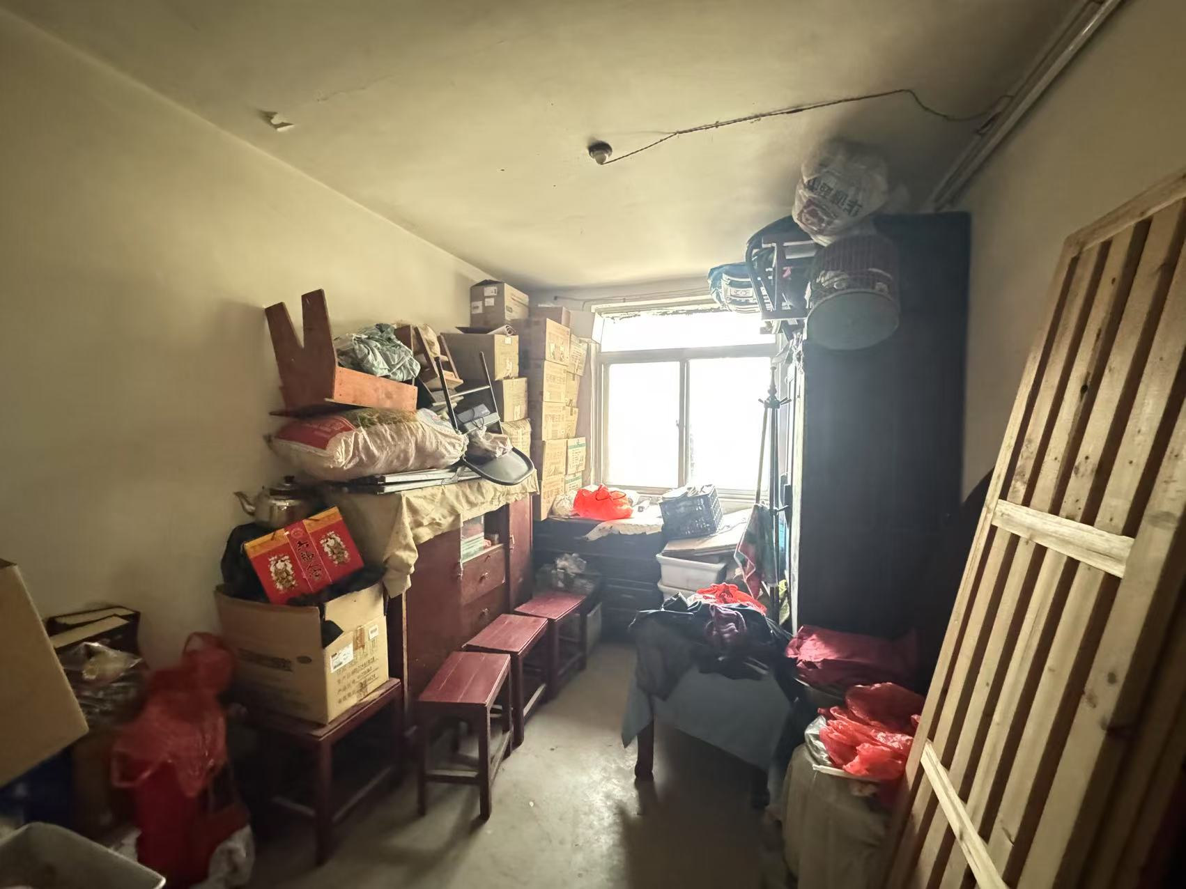 虹桥东村 2室1厅1卫 66m&sup2;
