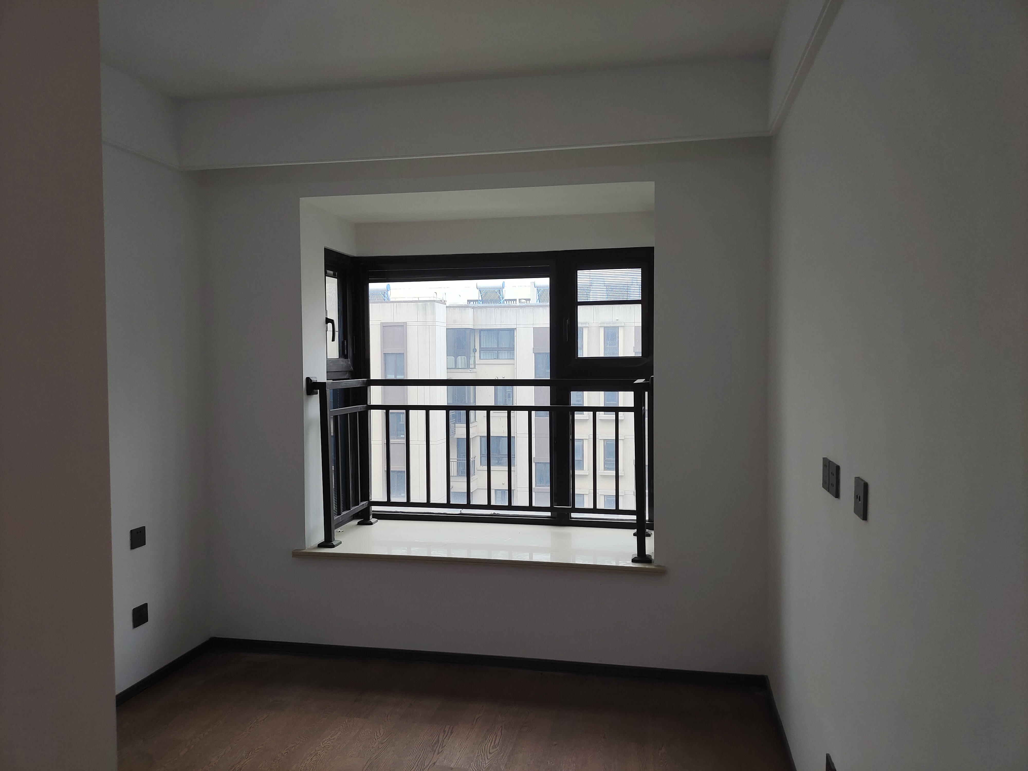 春风南岸西园 4室2厅2卫 122.00m&sup2;