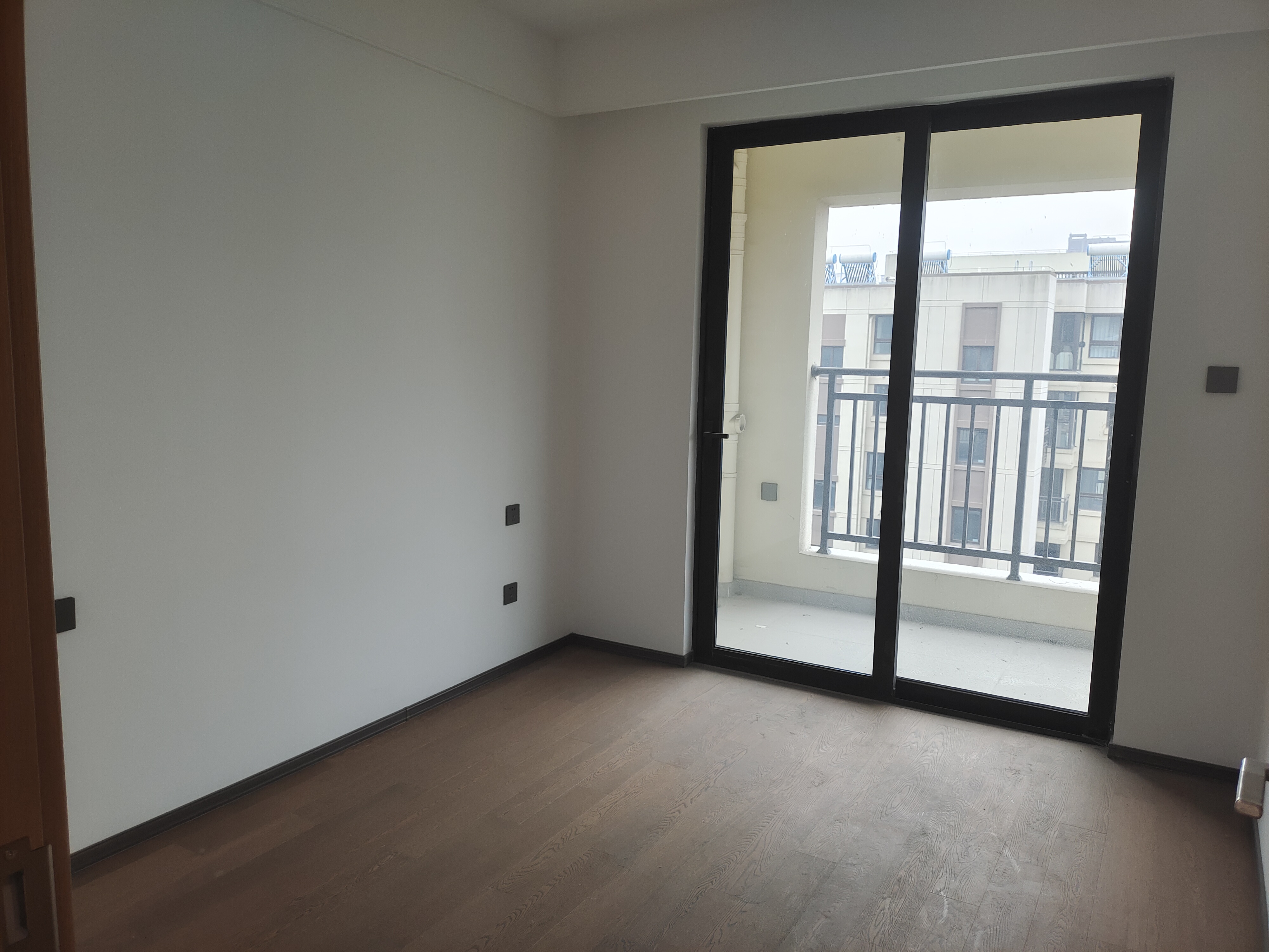 春风南岸西园 4室2厅2卫 122.00m&sup2;