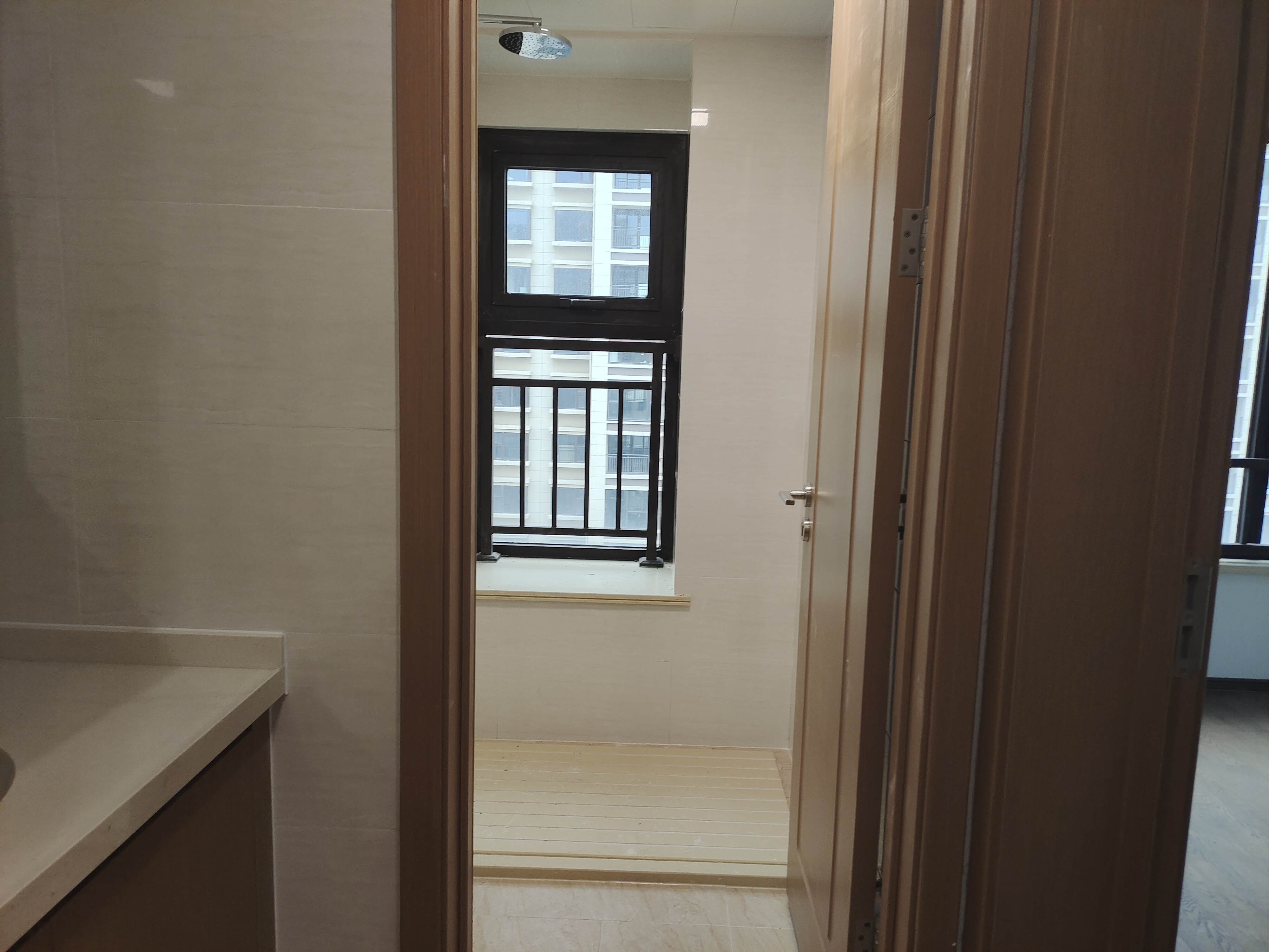 春风南岸西园 4室2厅2卫 122.00m&sup2;