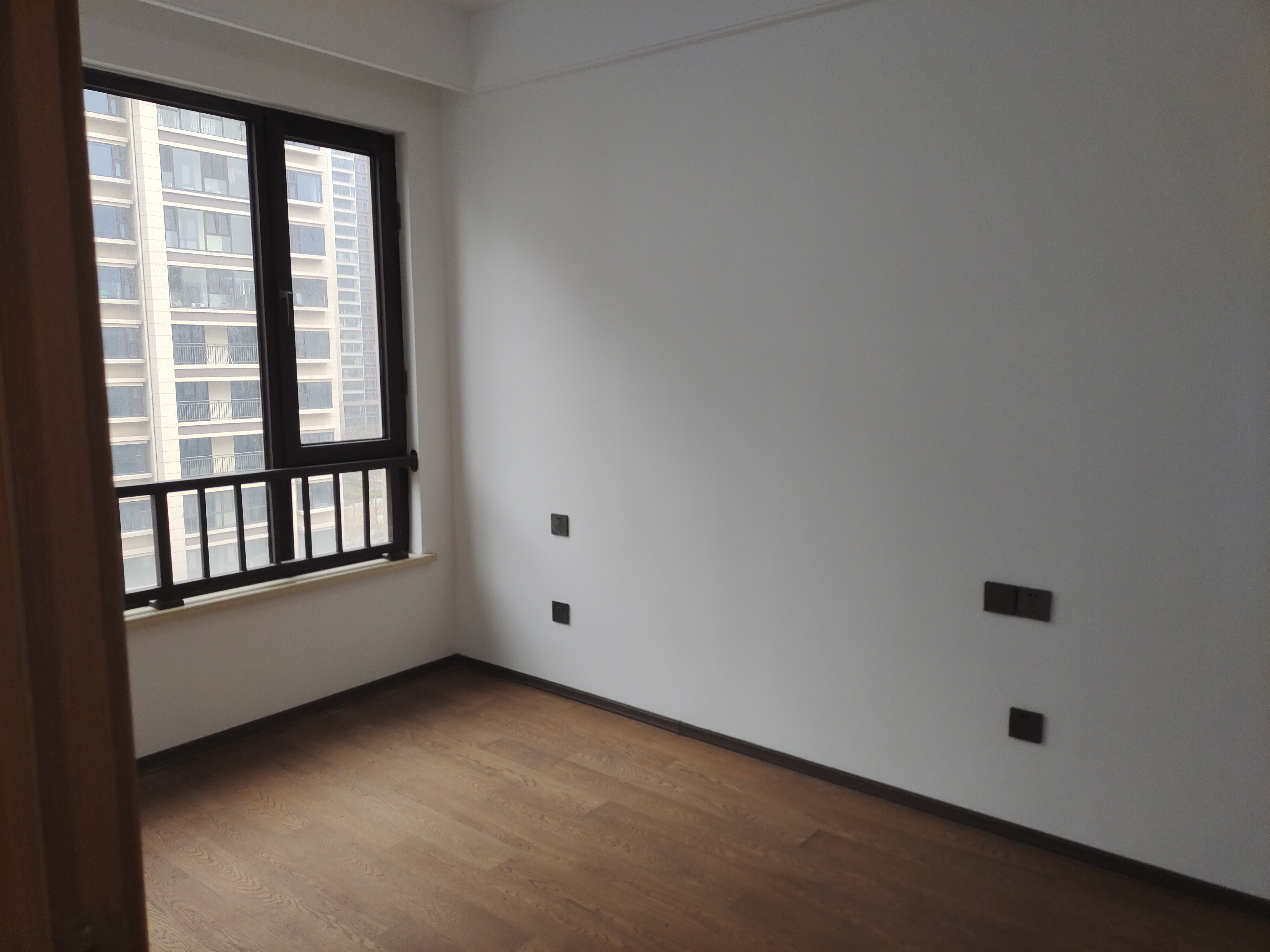 春风南岸西园 4室2厅2卫 122.00m&sup2;