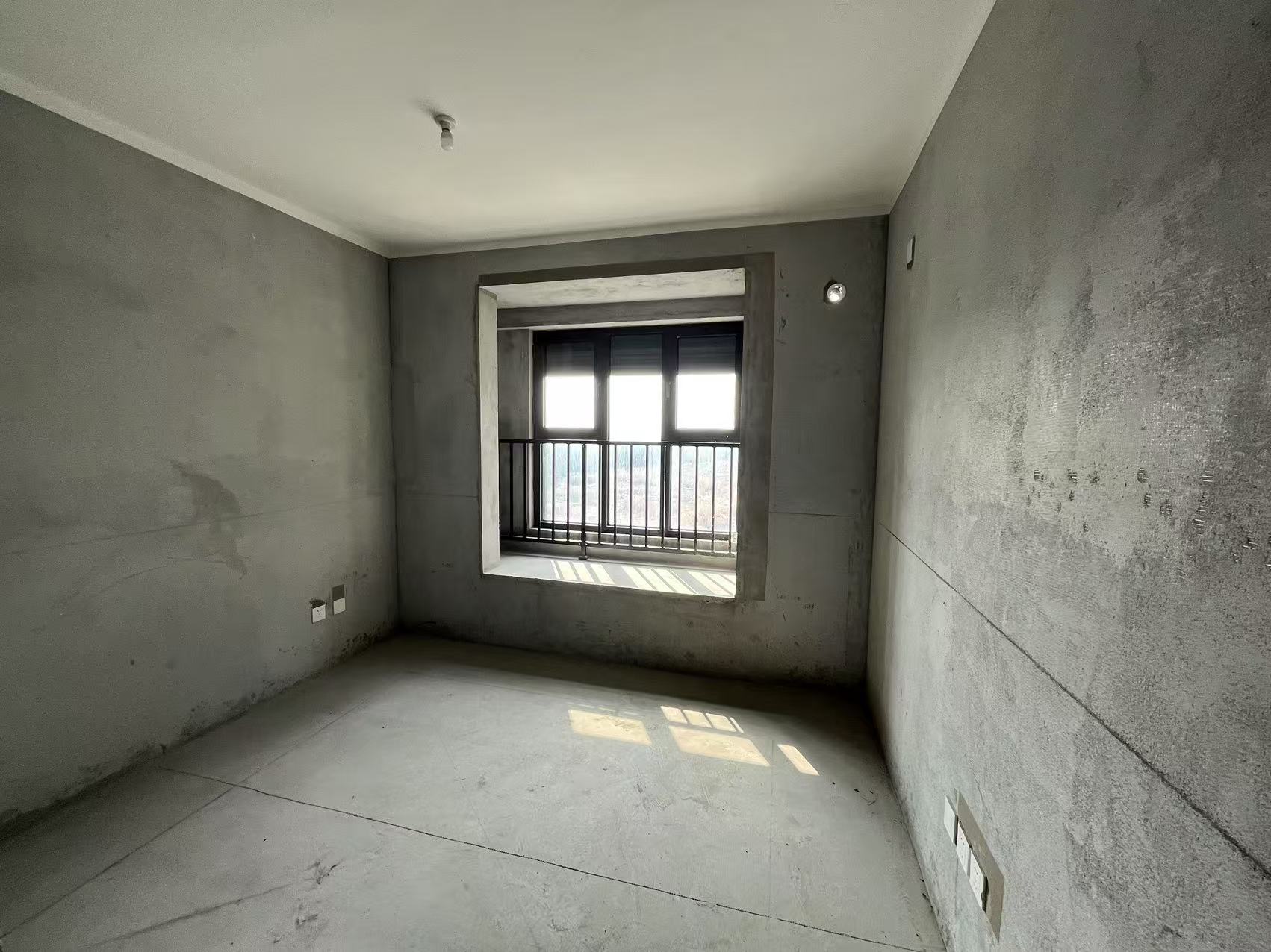 观澜台 3室2厅2卫 120m&sup2;
