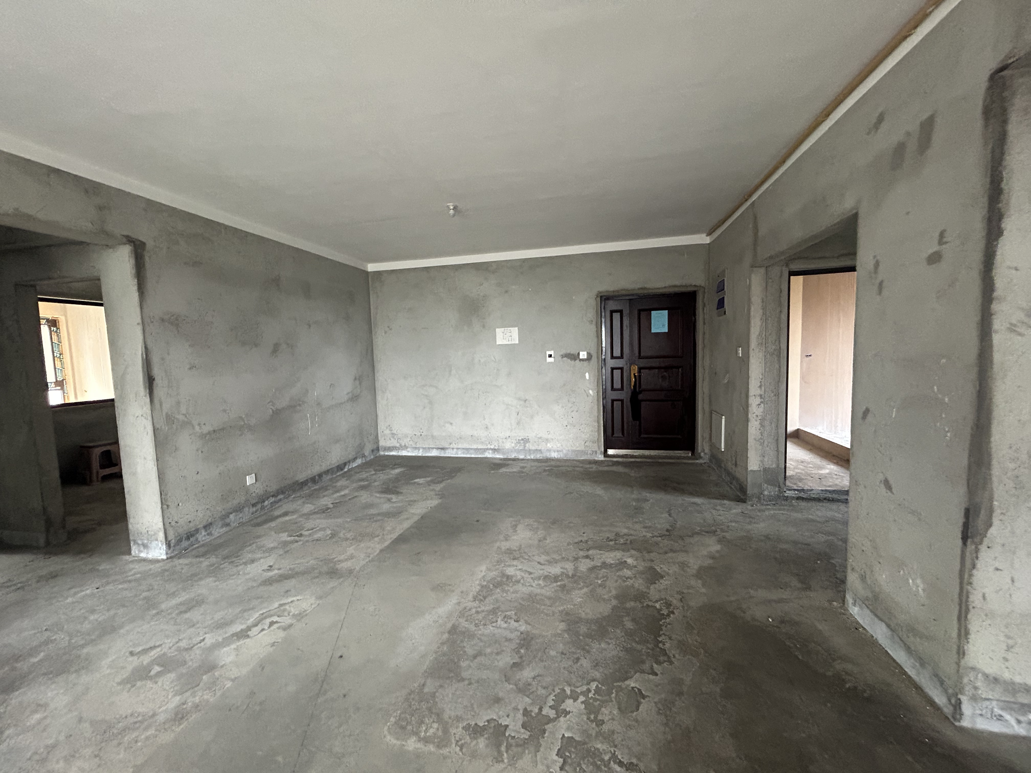 华强城四期 5室2厅2卫 166m²