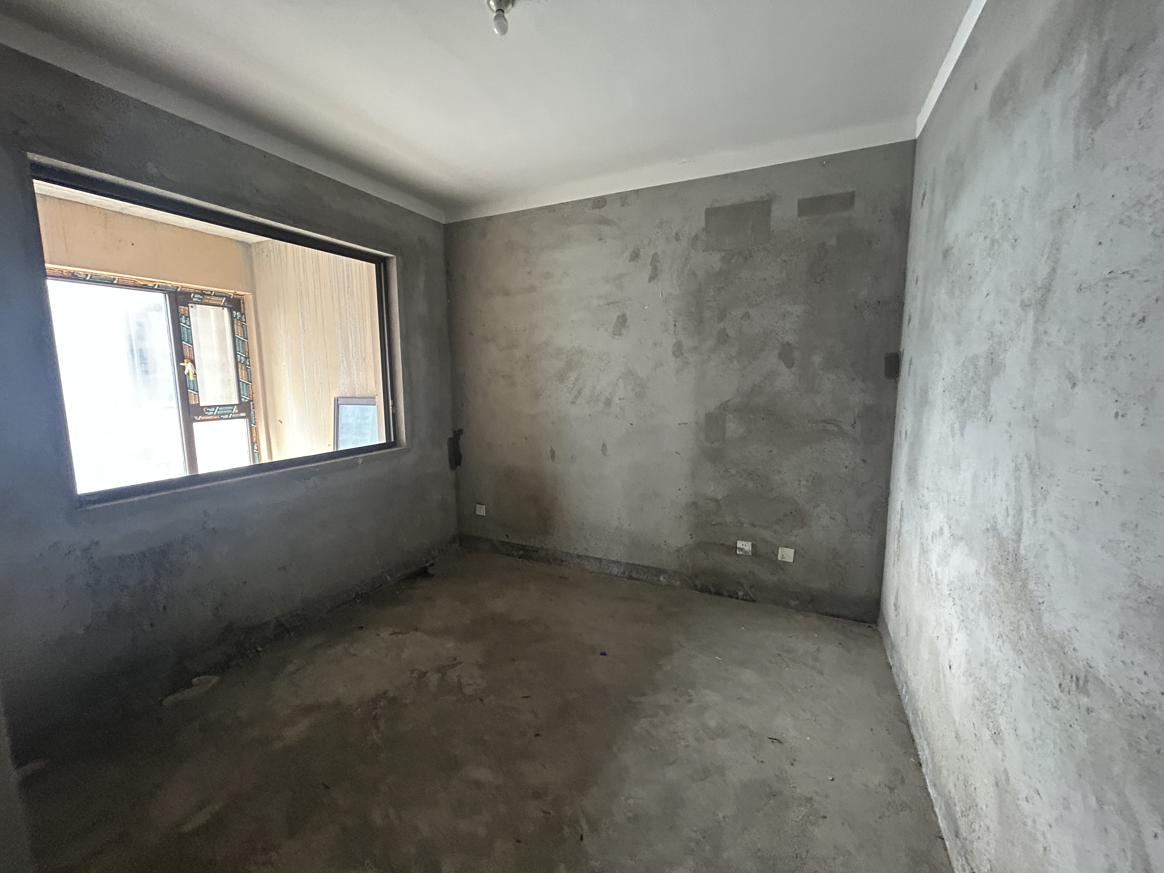 华强城四期 5室2厅2卫 166m&sup2;