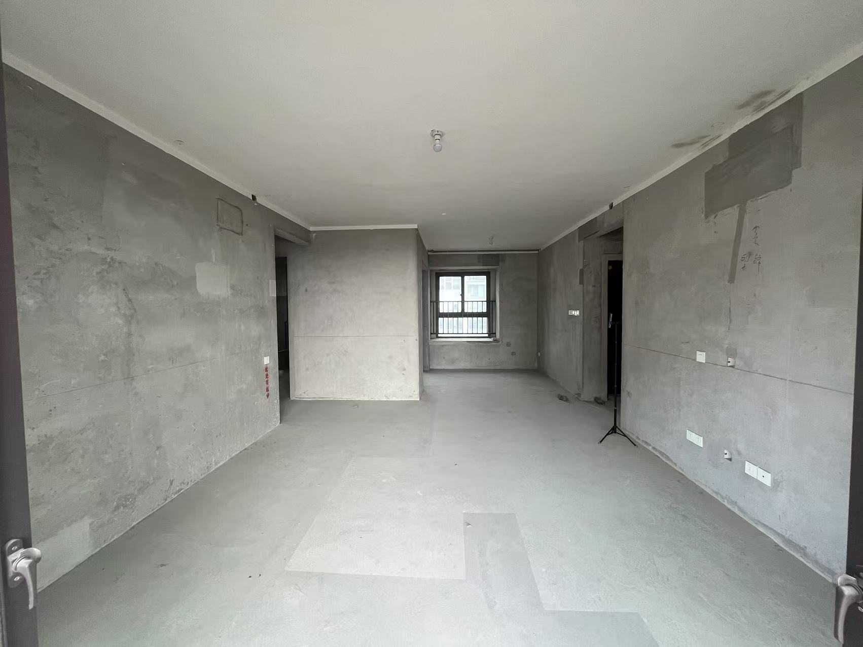 观澜台 4室2厅2卫 138m²